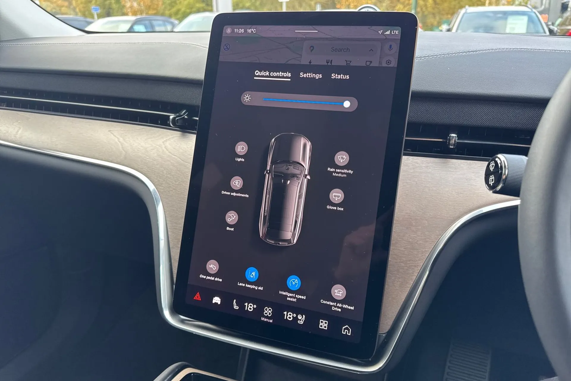 Volvo EX90 thumbnail image number 44