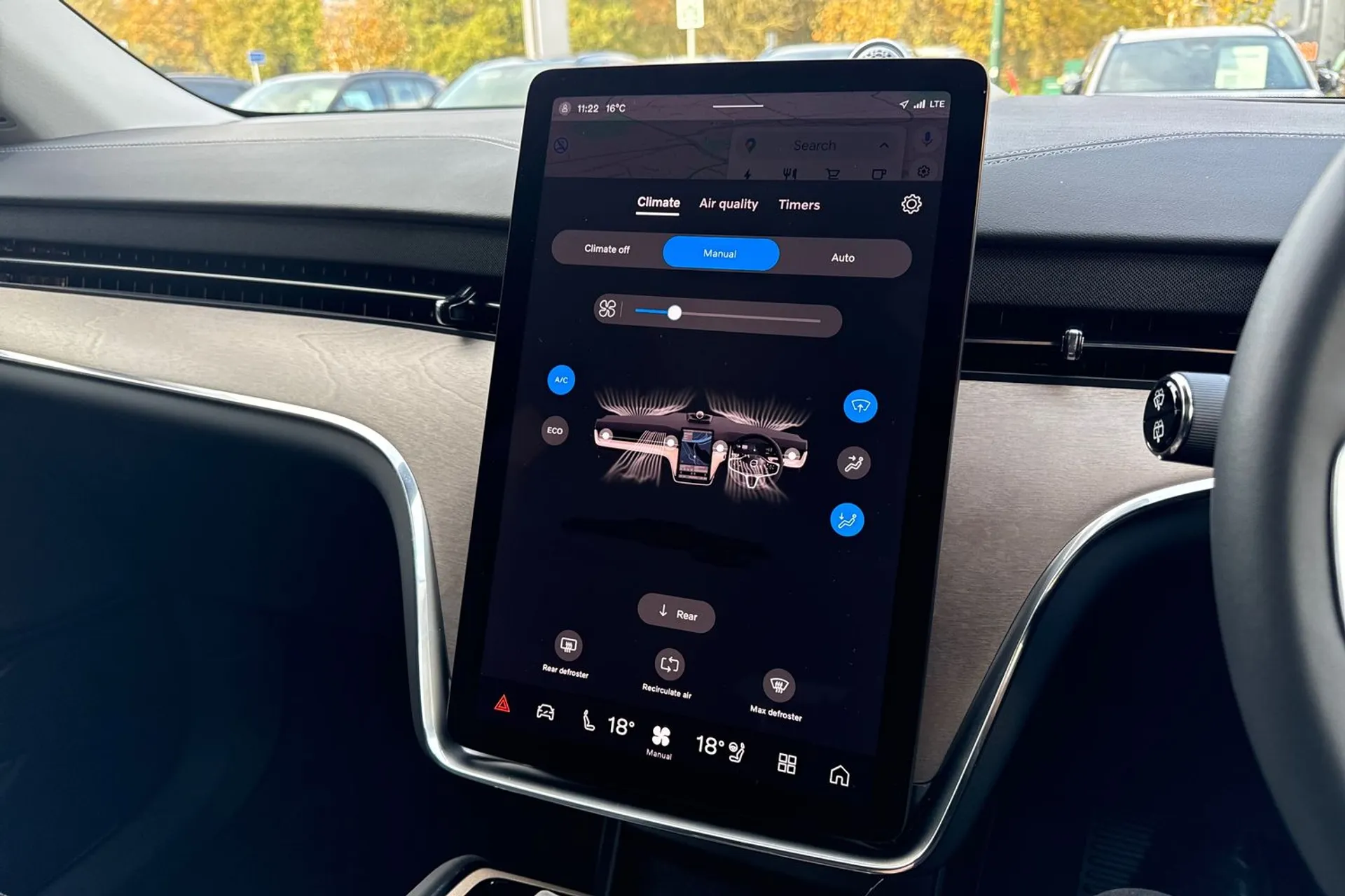 Volvo EX90 thumbnail image number 41