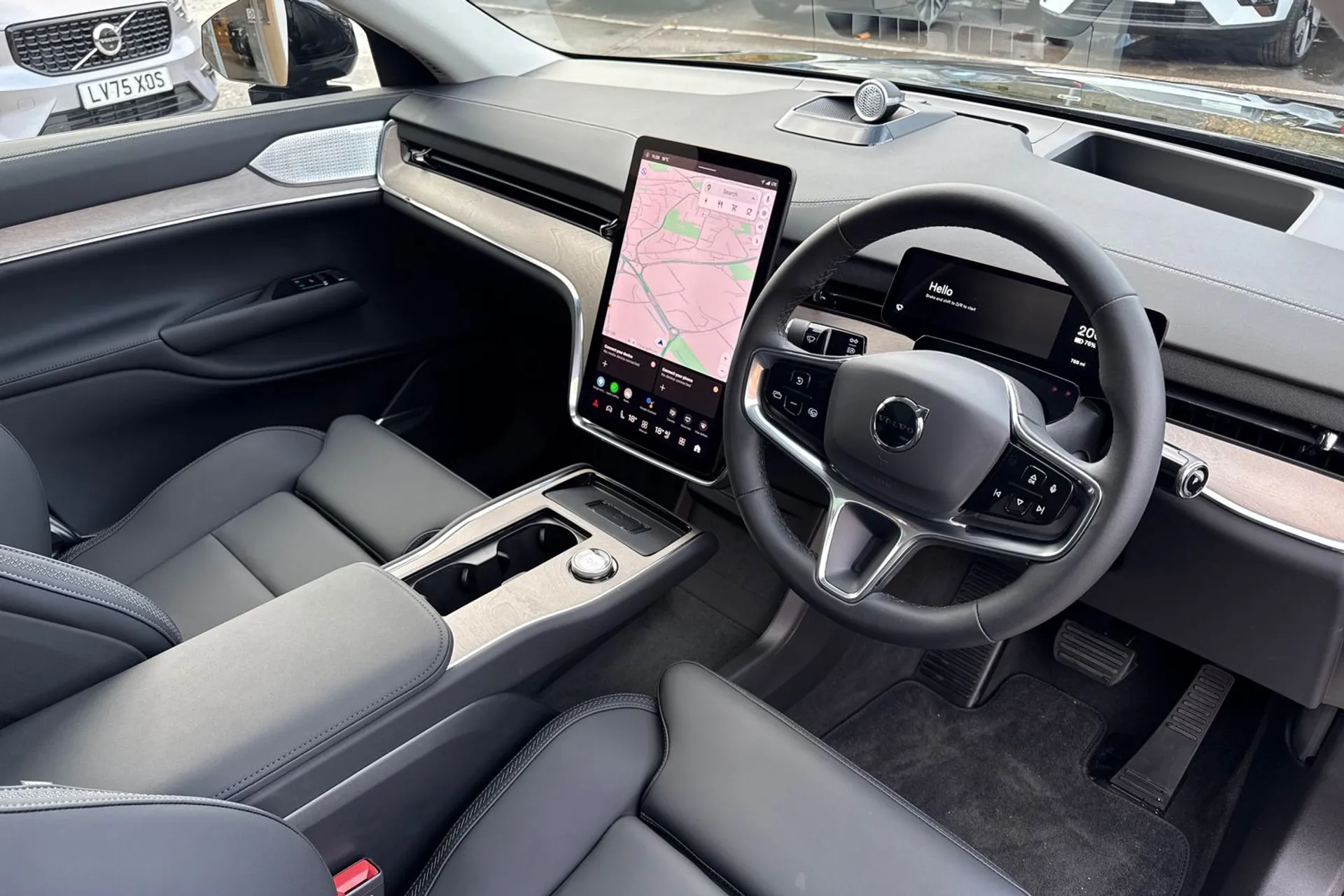 Volvo EX90 thumbnail image number 6