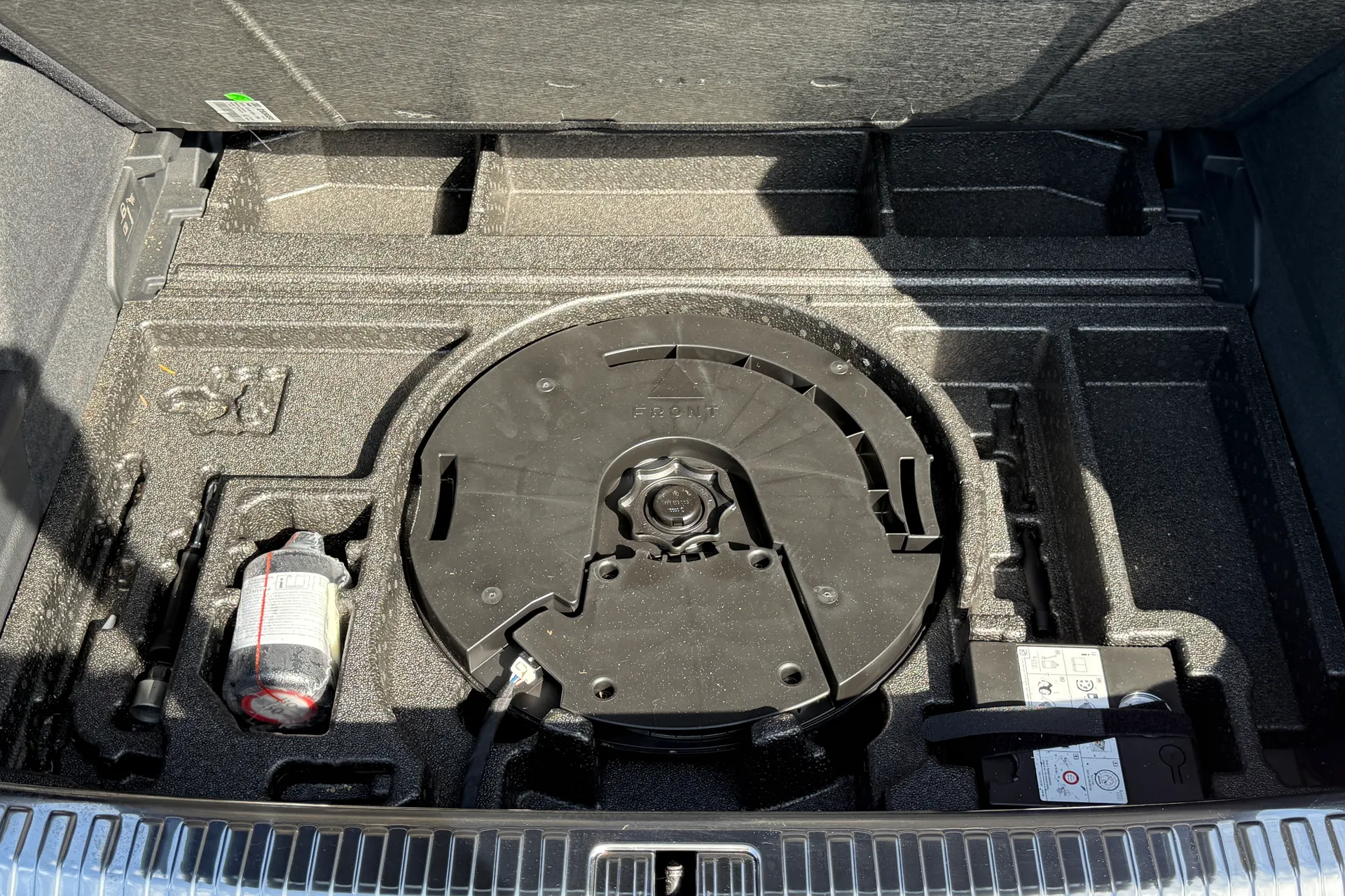 Audi Q3 thumbnail image number 32