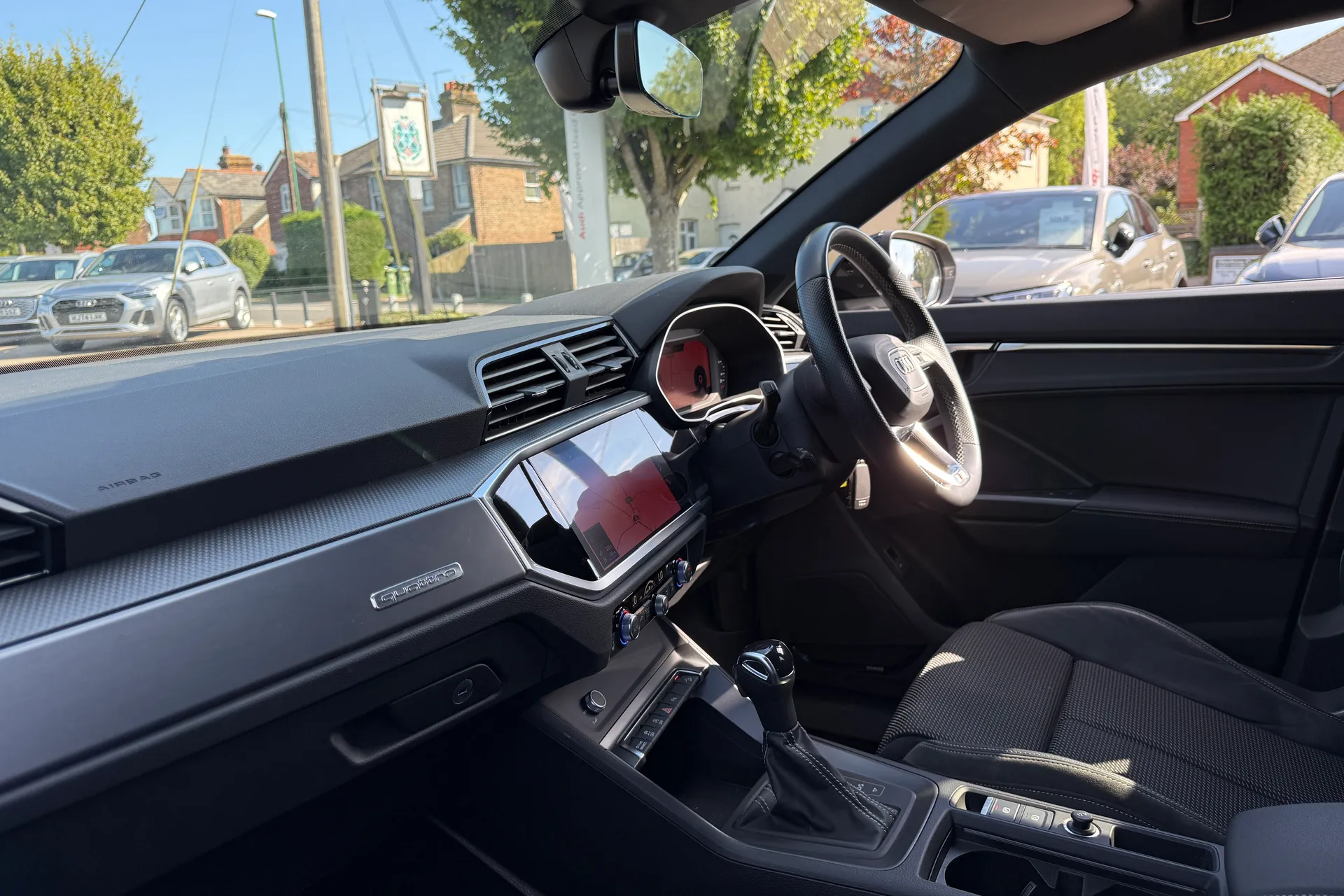 Audi Q3 thumbnail image number 29