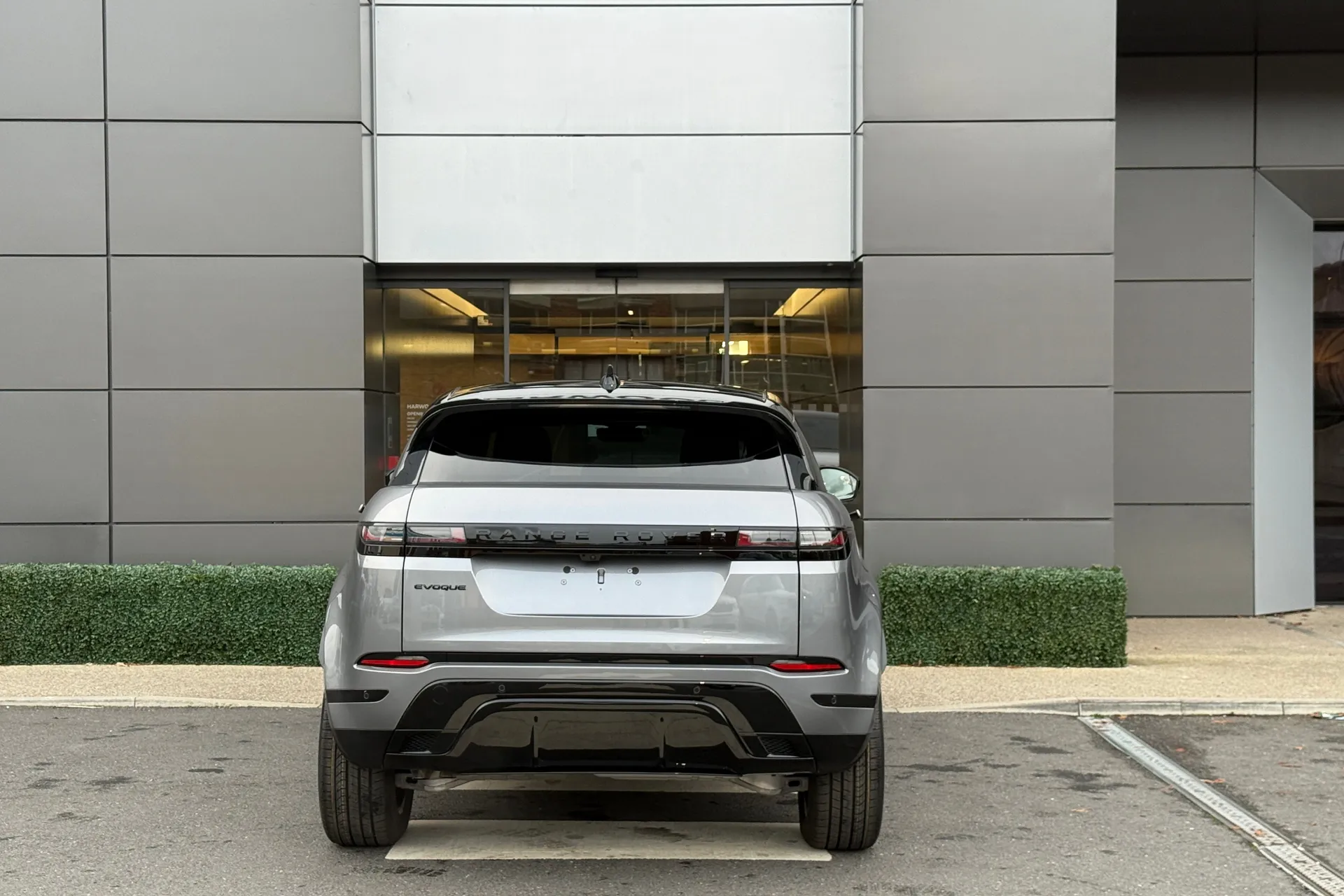 LAND ROVER RANGE ROVER EVOQUE thumbnail image number 12