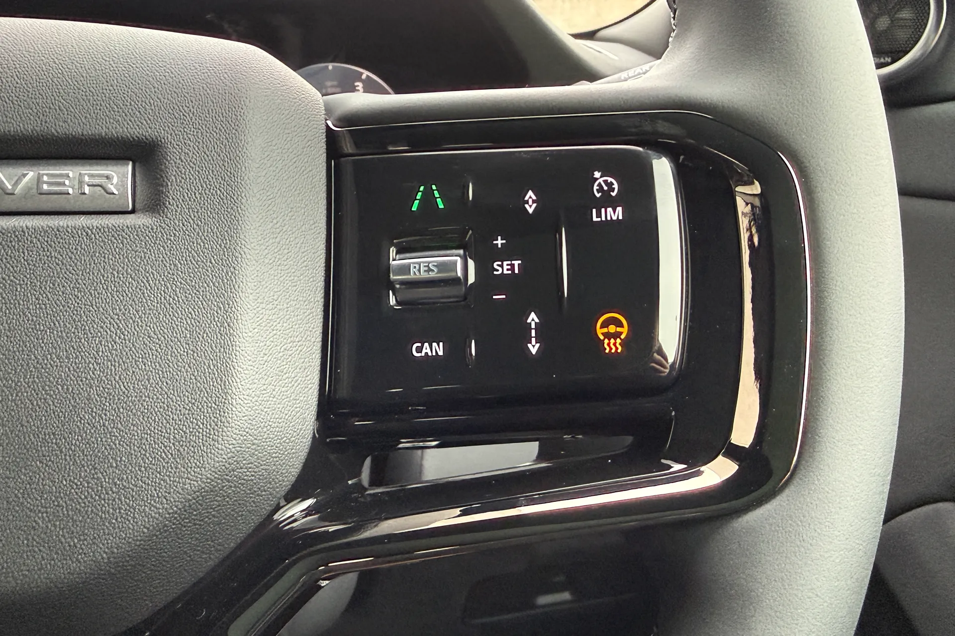 LAND ROVER RANGE ROVER EVOQUE thumbnail image number 27