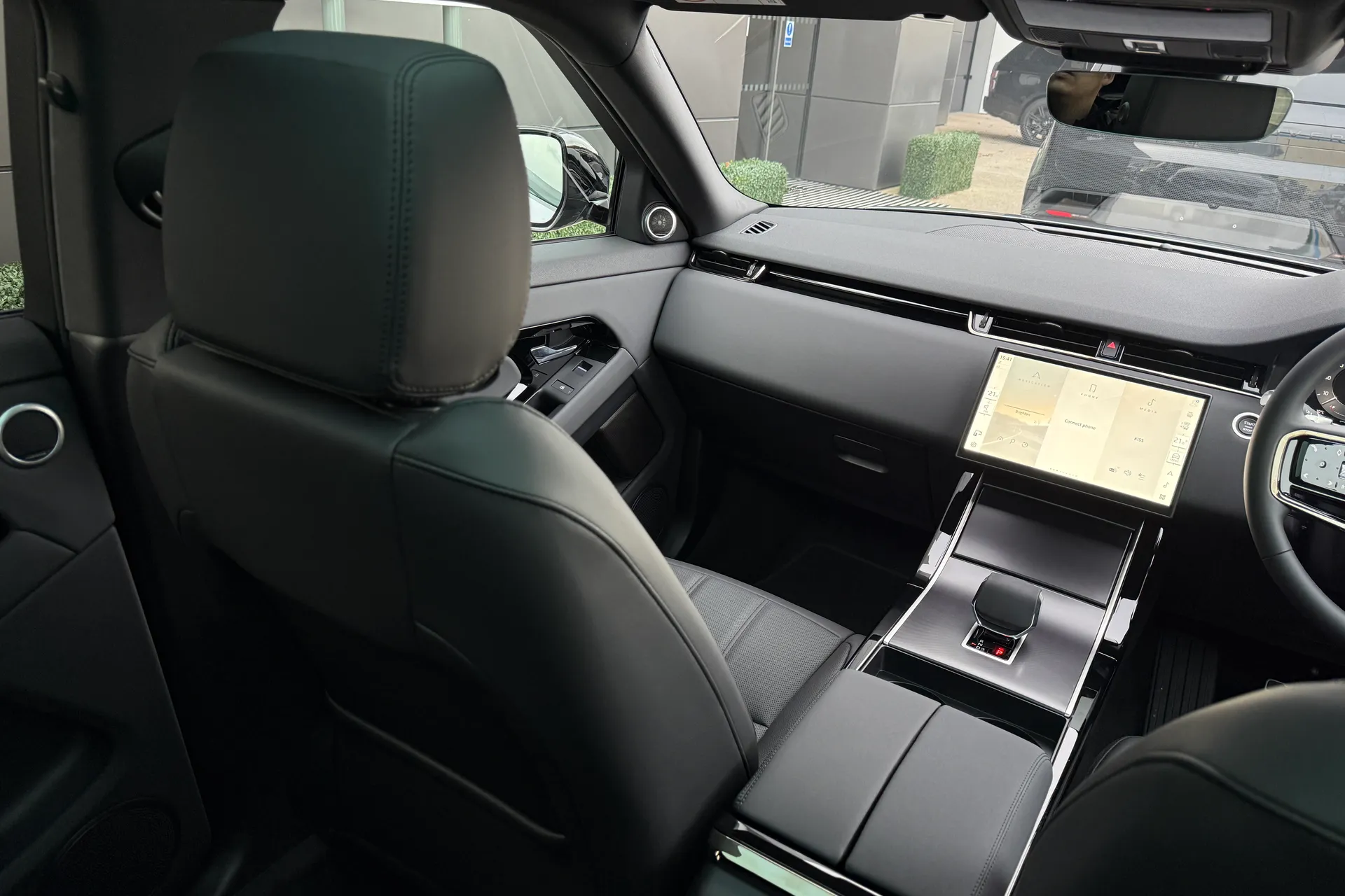 LAND ROVER RANGE ROVER EVOQUE thumbnail image number 34