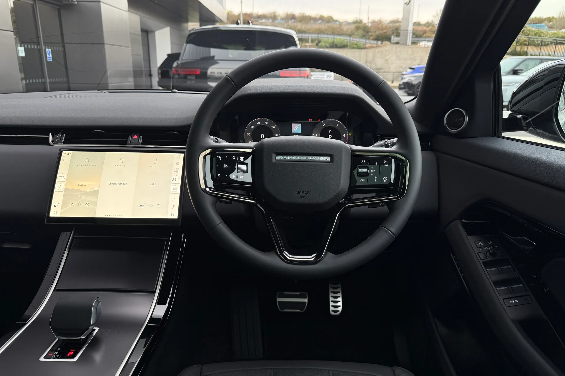 LAND ROVER RANGE ROVER EVOQUE thumbnail image number 23