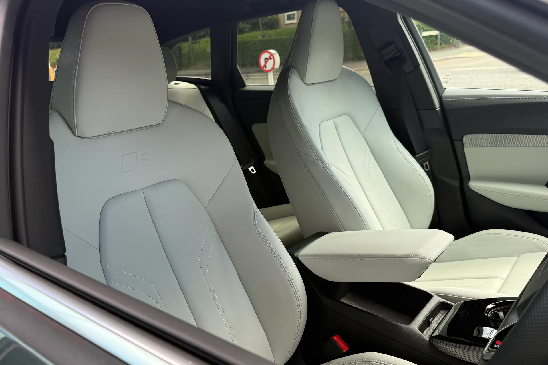 Audi A5 Avant thumbnail image number 31