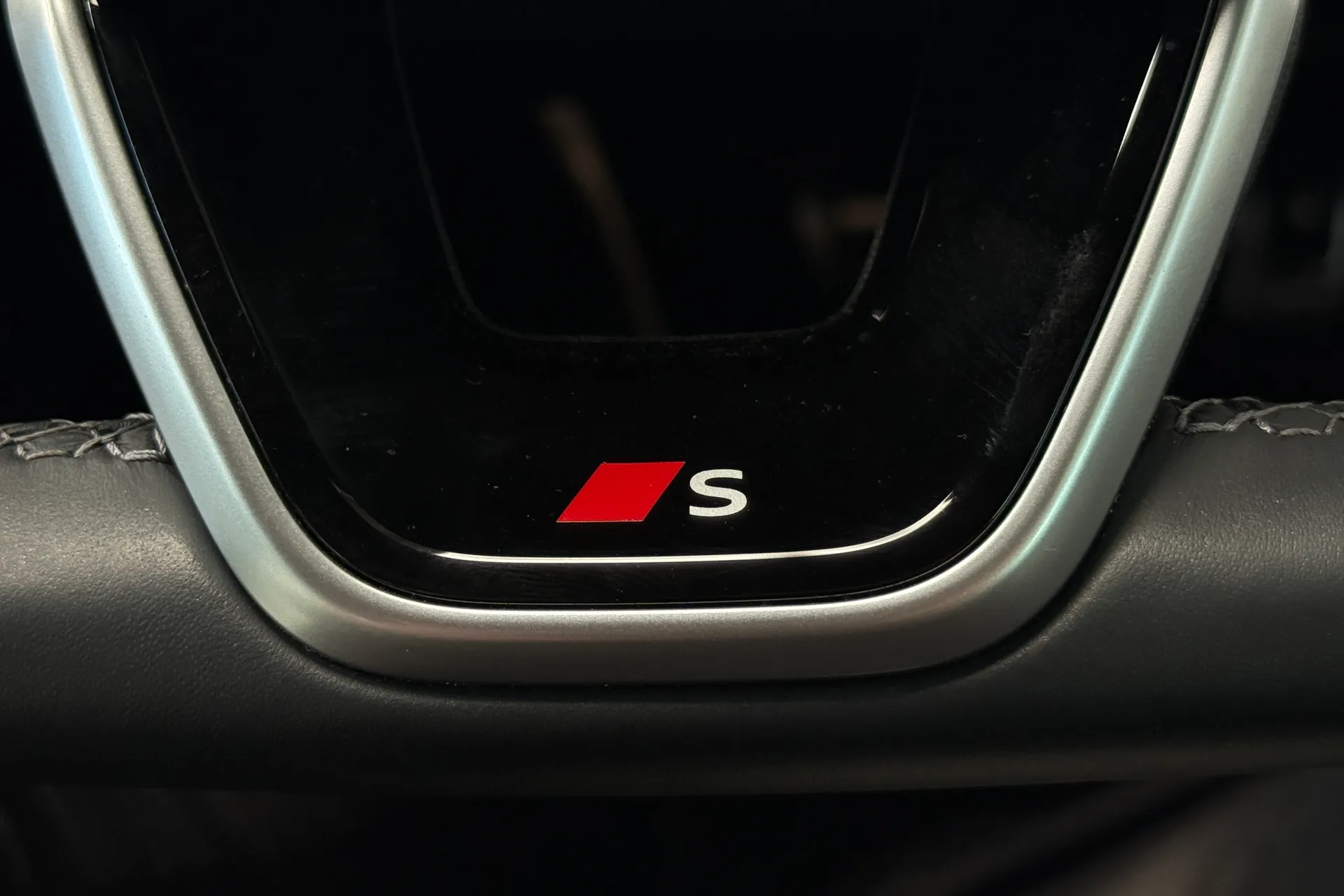 Audi A5 Avant thumbnail image number 17