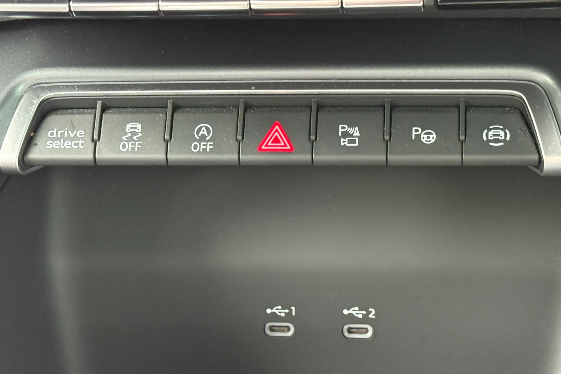 Audi A3 thumbnail image number 21