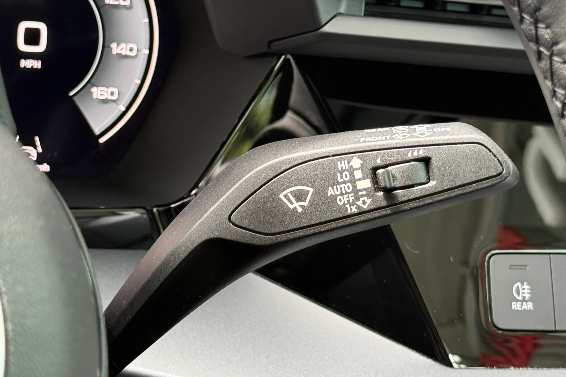 Audi A3 thumbnail image number 18