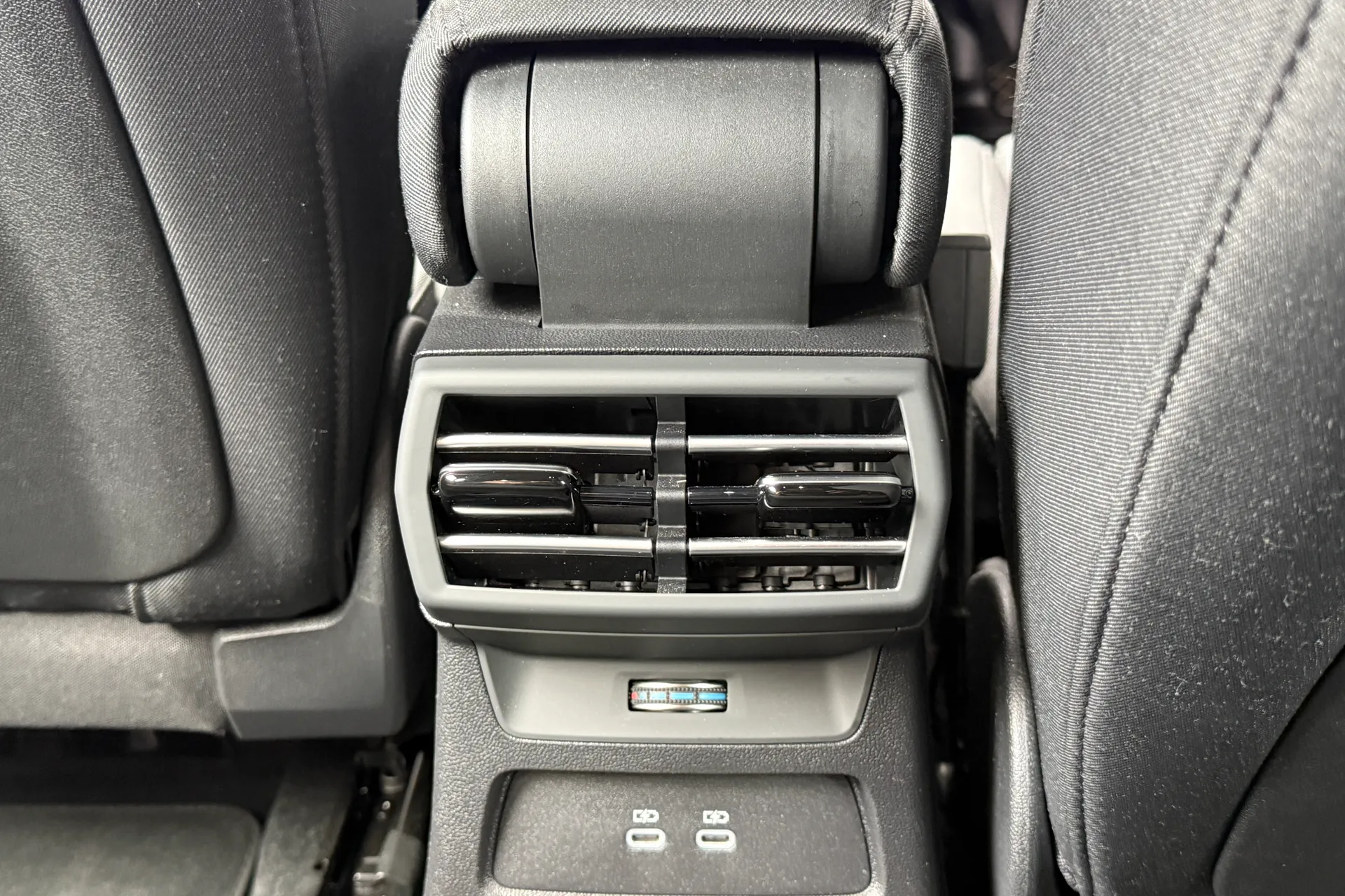 Audi A3 thumbnail image number 43