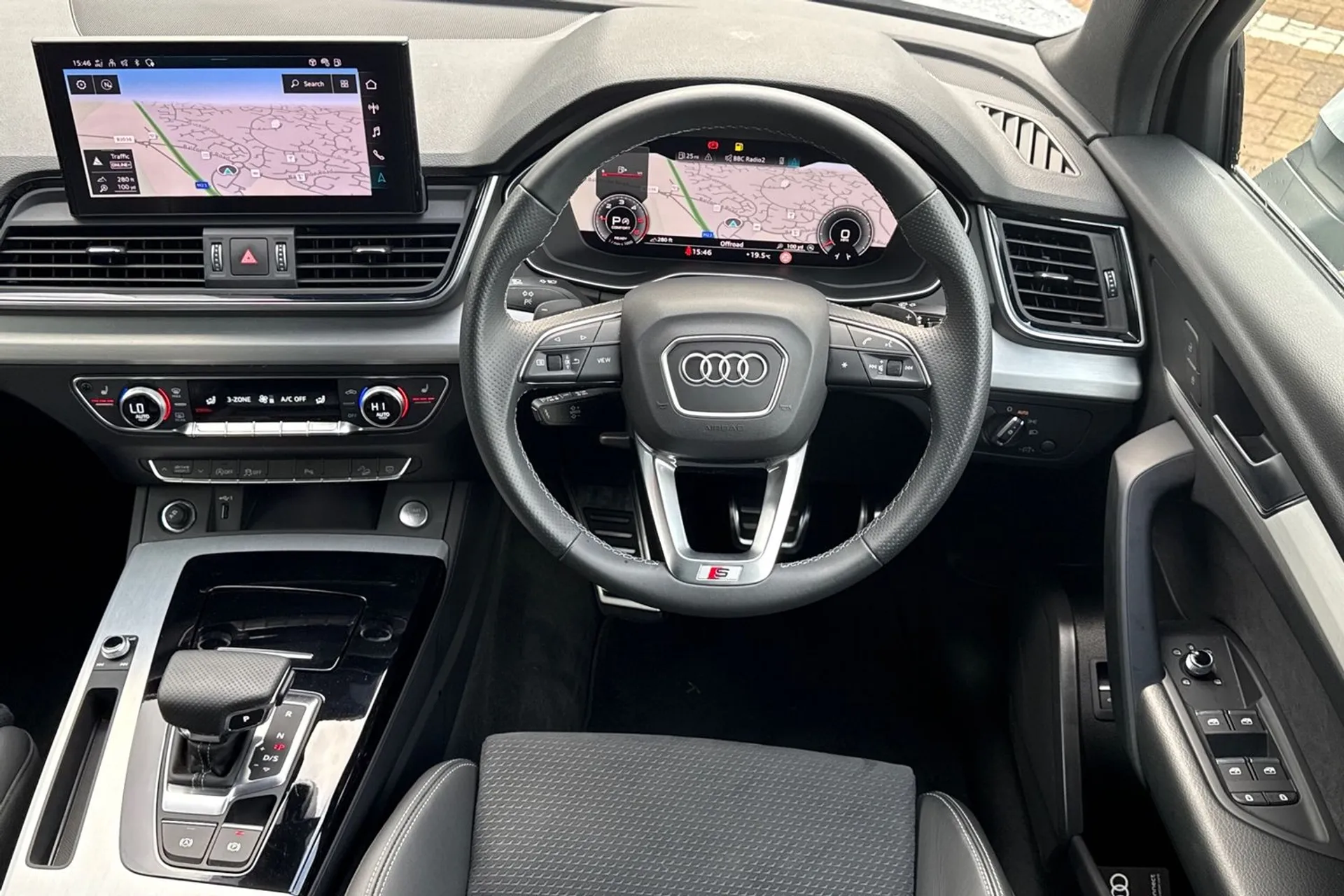 Audi Q5 thumbnail image number 39