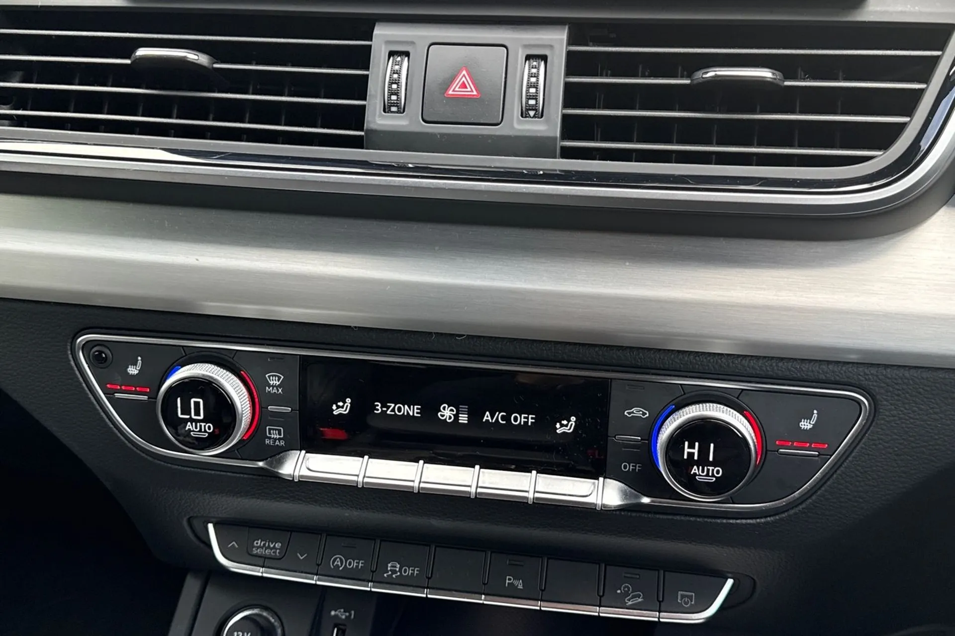 Audi Q5 thumbnail image number 43