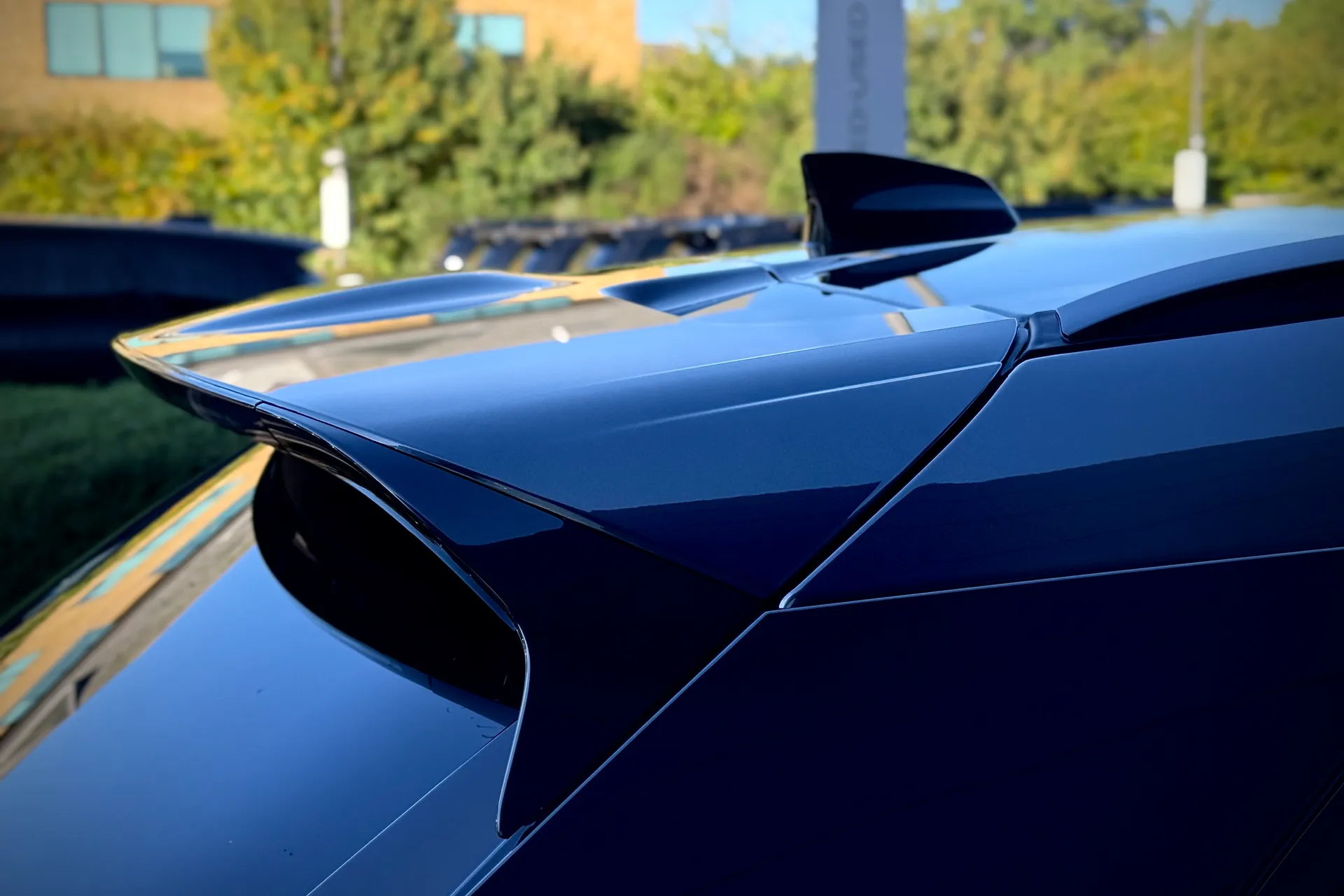 LAND ROVER RANGE ROVER VELAR thumbnail image number 13