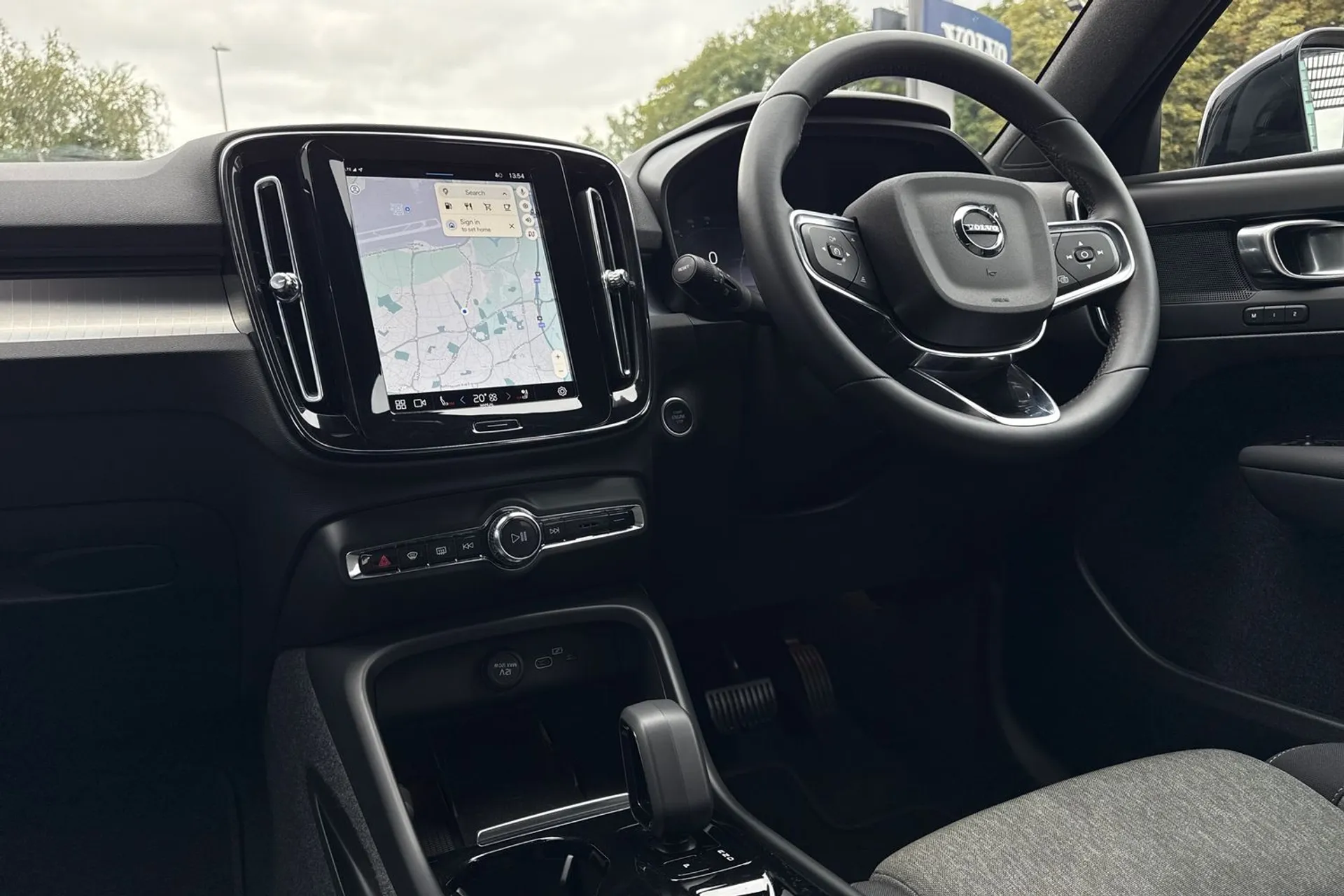 Volvo XC40 thumbnail image number 35