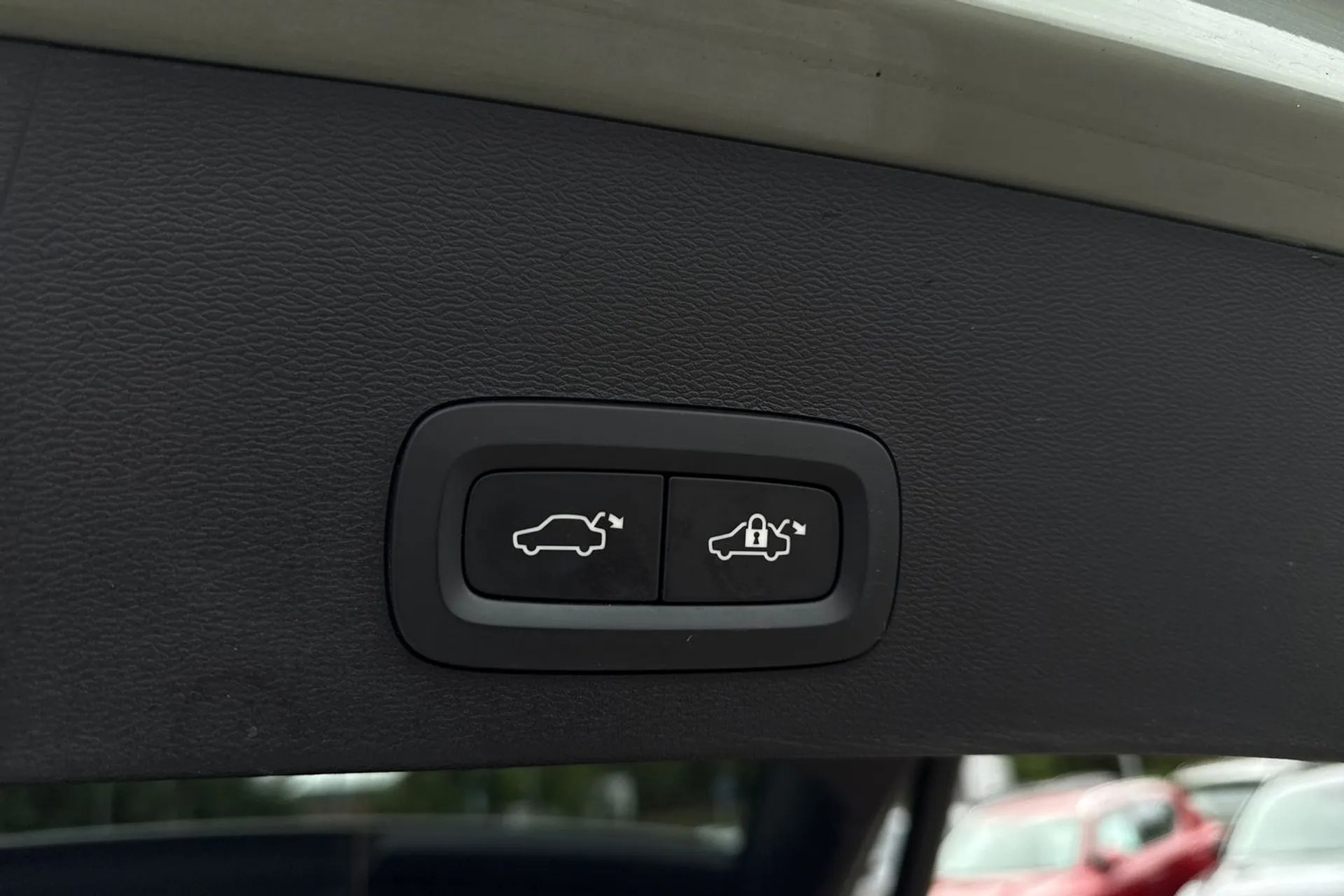 Volvo XC40 thumbnail image number 20