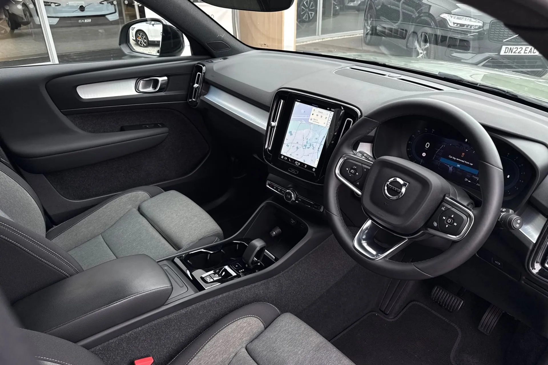 Volvo XC40 thumbnail image number 5