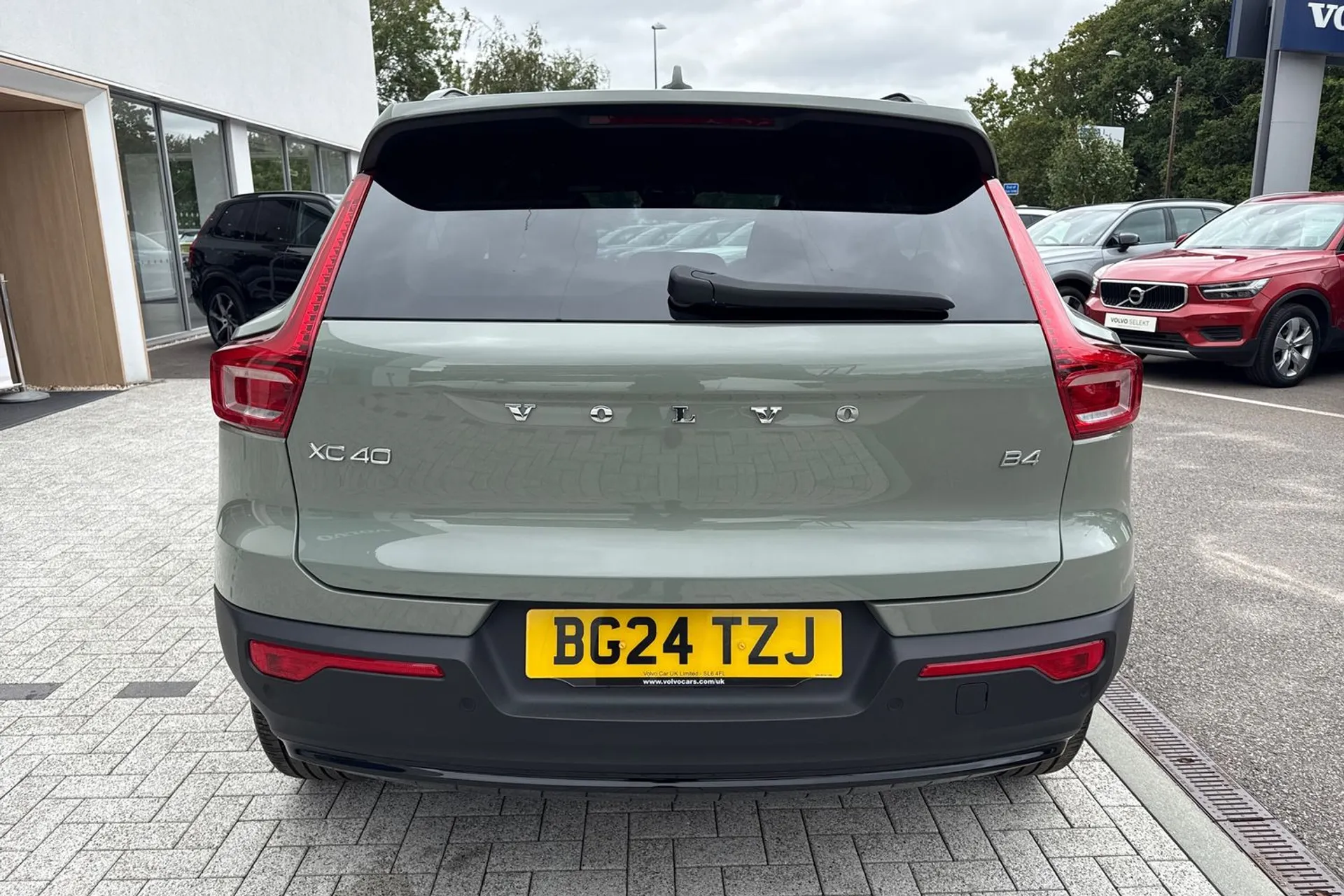 Volvo XC40 thumbnail image number 8