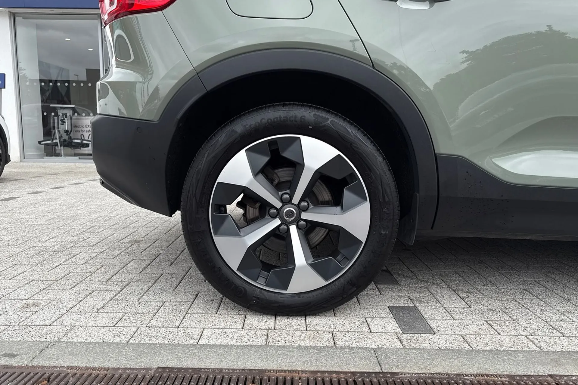 Volvo XC40 thumbnail image number 13