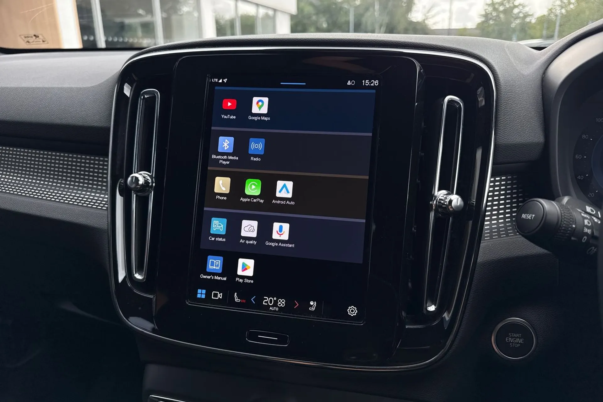 Volvo XC40 thumbnail image number 40