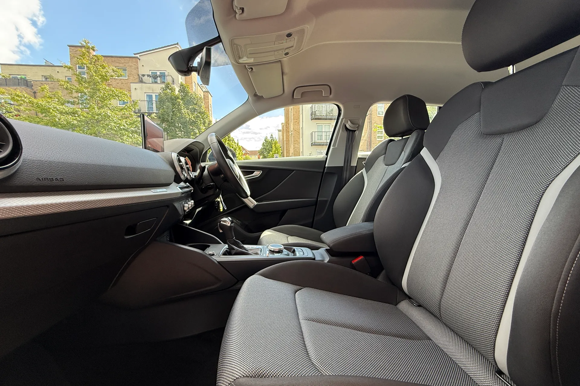 Audi Q2 thumbnail image number 52