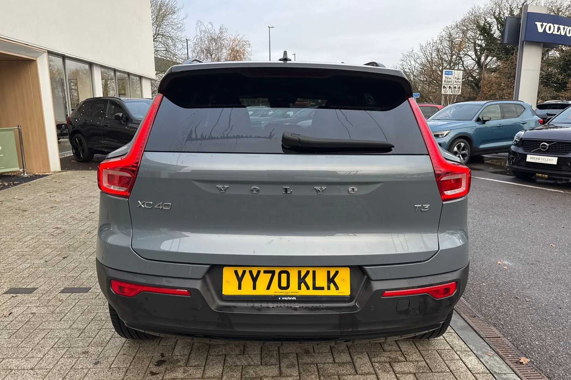 Volvo XC40 thumbnail image number 9