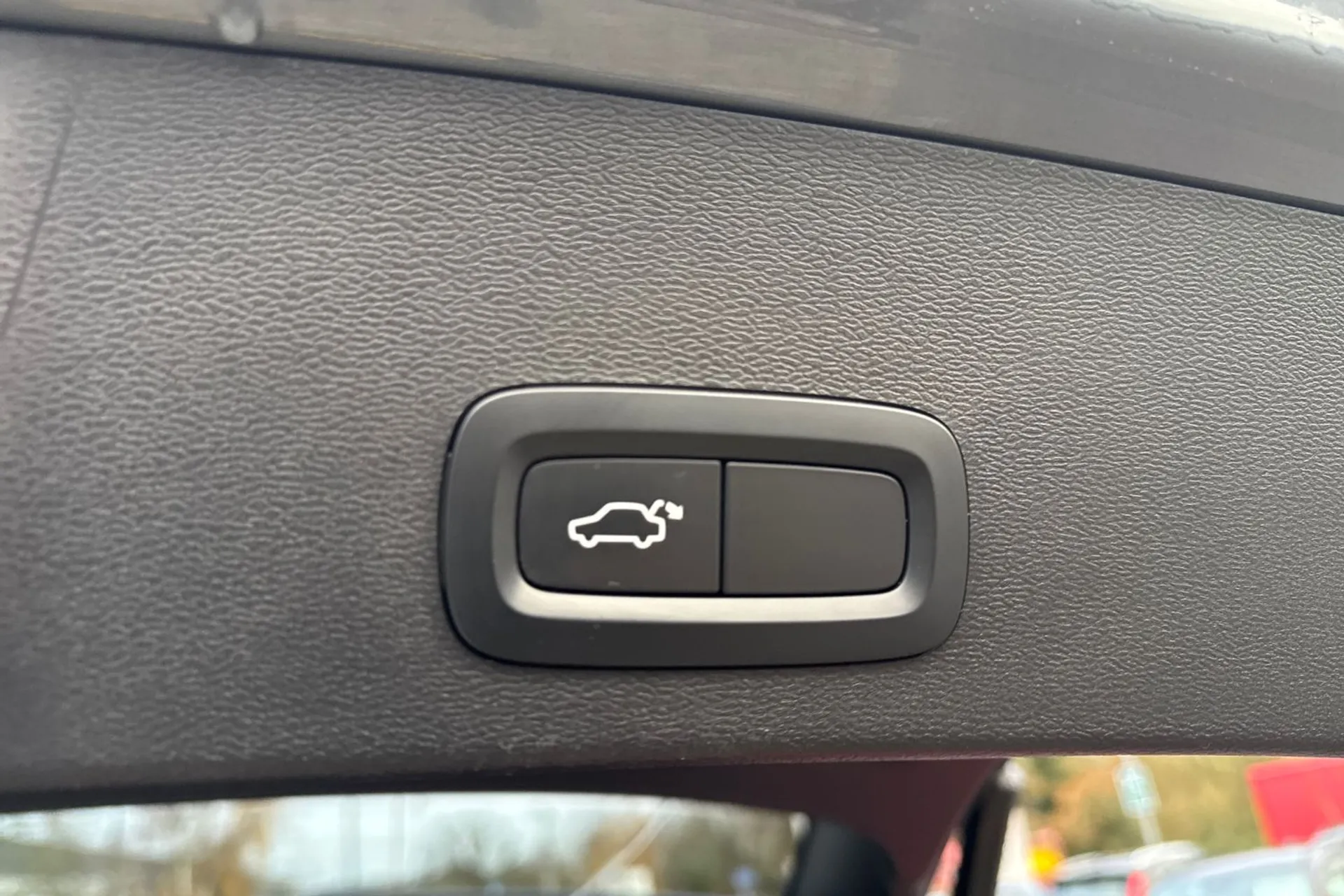 Volvo XC40 thumbnail image number 21