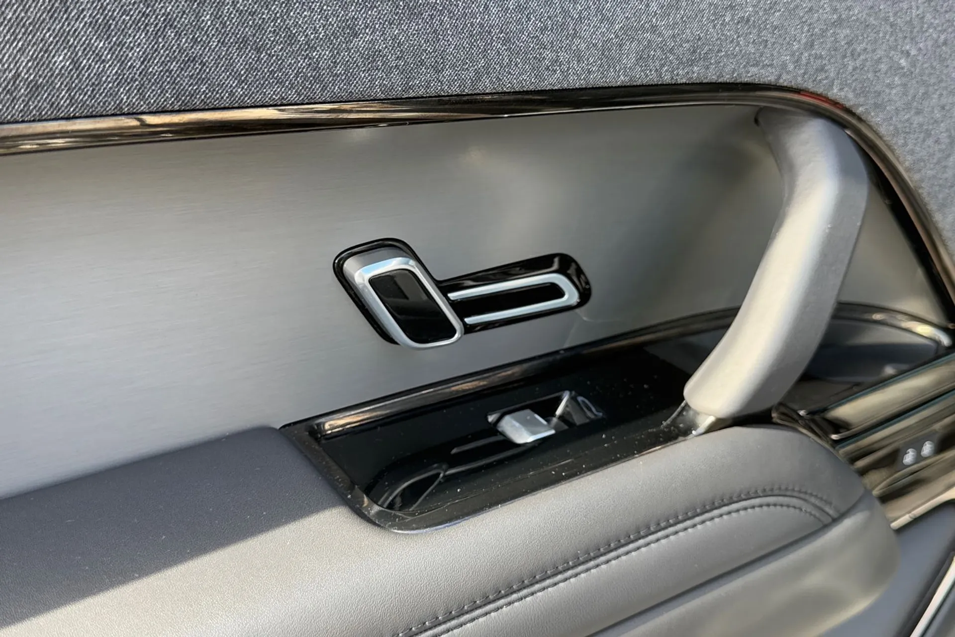 LAND ROVER RANGE ROVER SPORT thumbnail image number 54