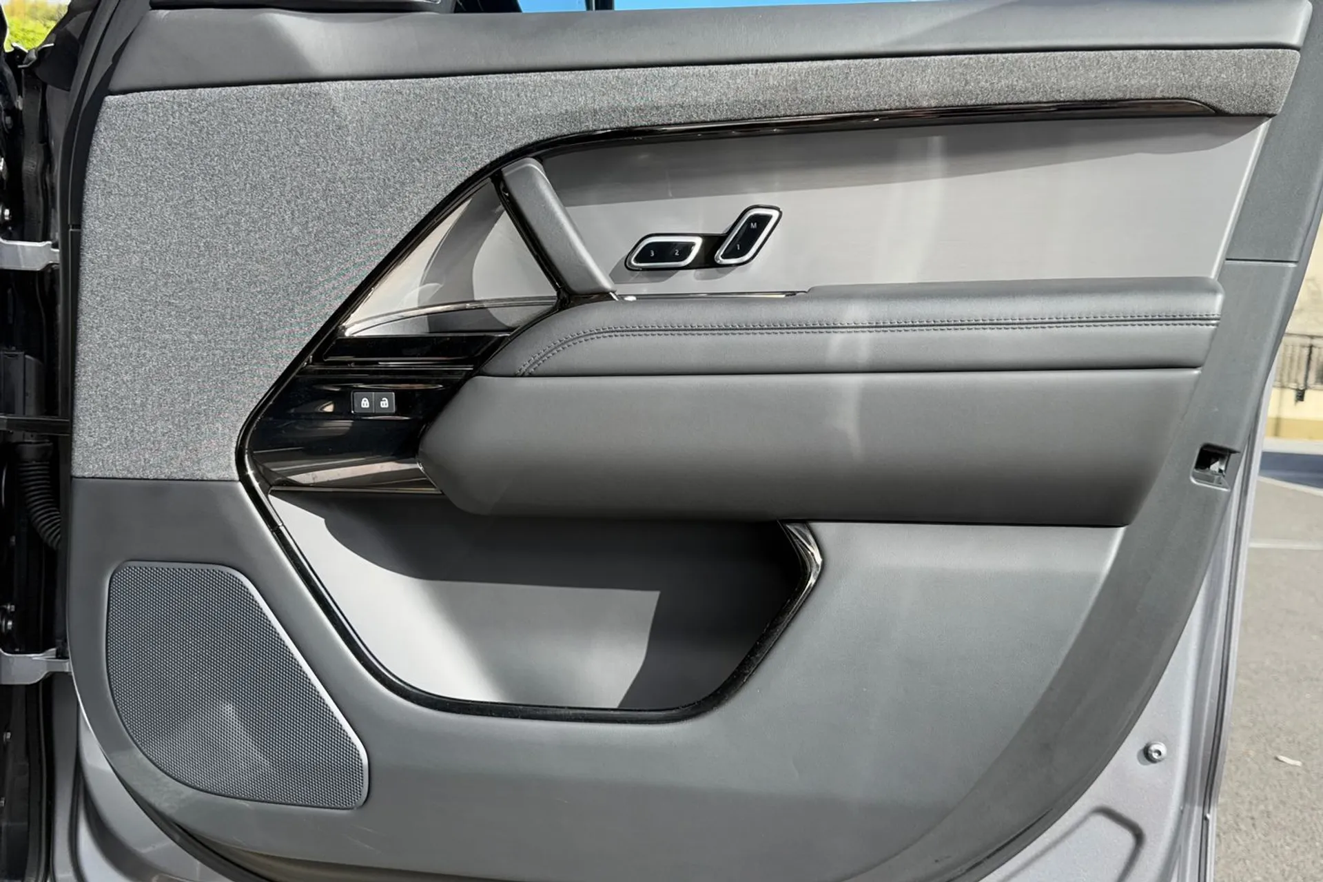 LAND ROVER RANGE ROVER SPORT thumbnail image number 18