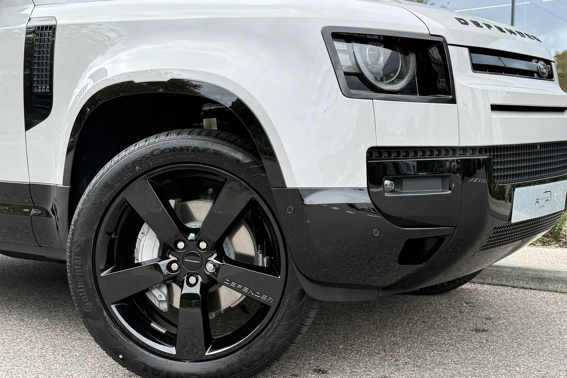 LAND ROVER Defender 90 thumbnail image number 11