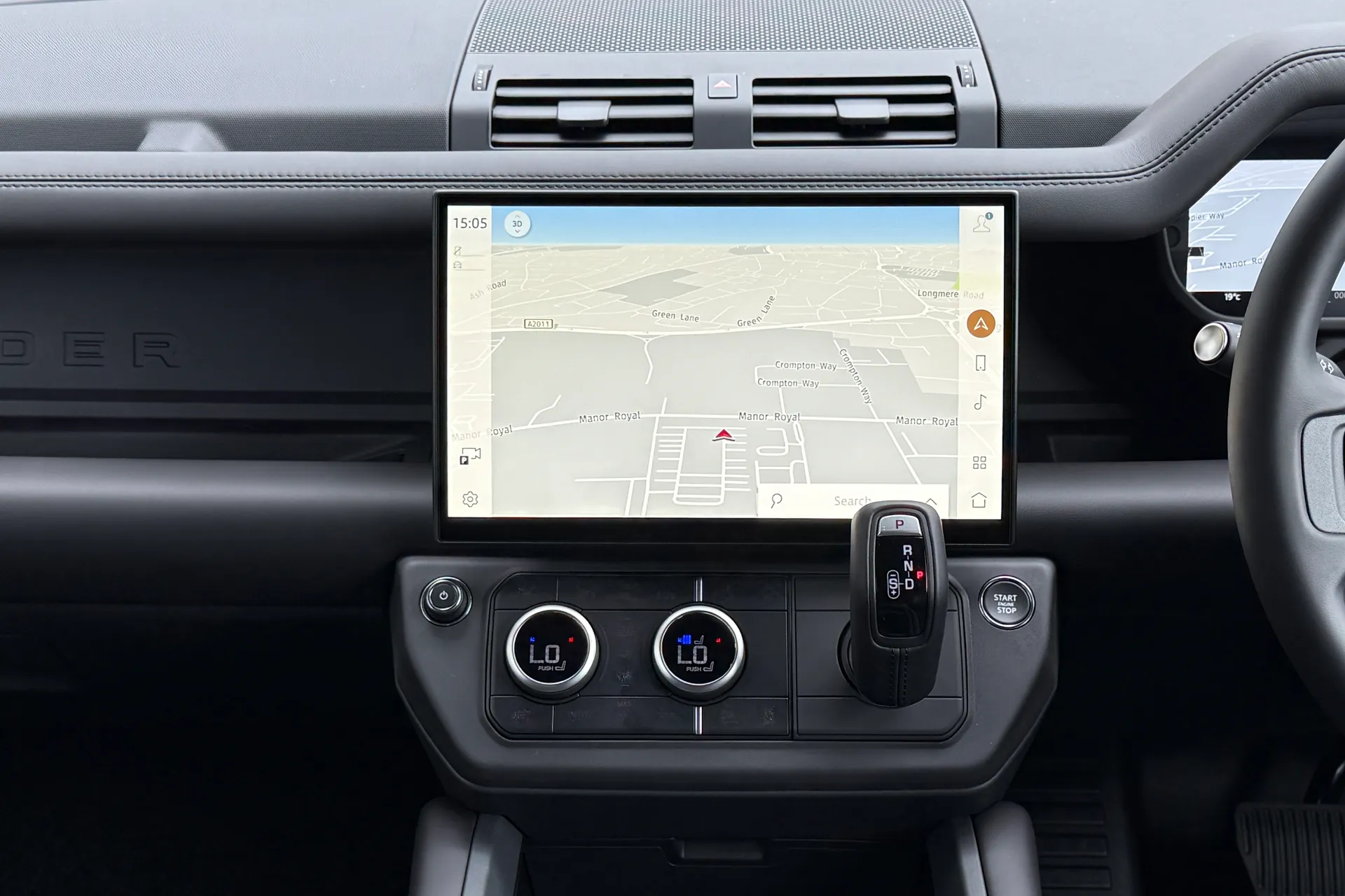 LAND ROVER Defender 90 thumbnail image number 29