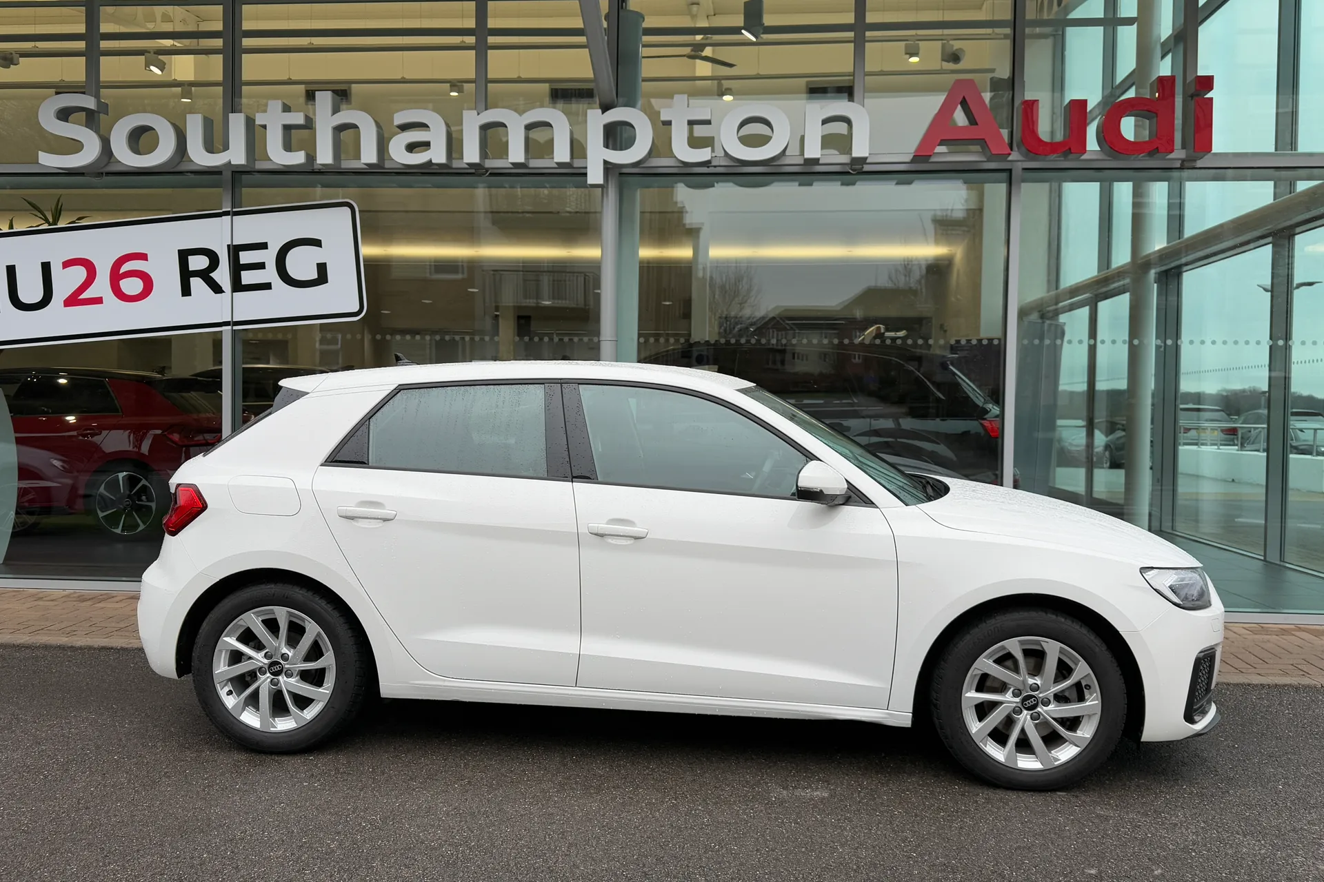 Audi A1 thumbnail image number 2