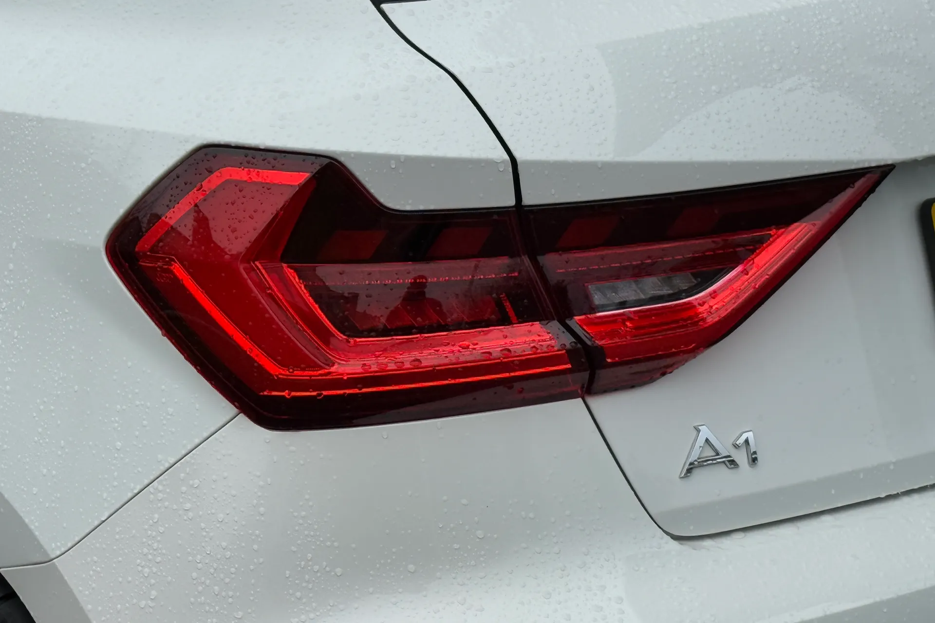 Audi A1 thumbnail image number 38