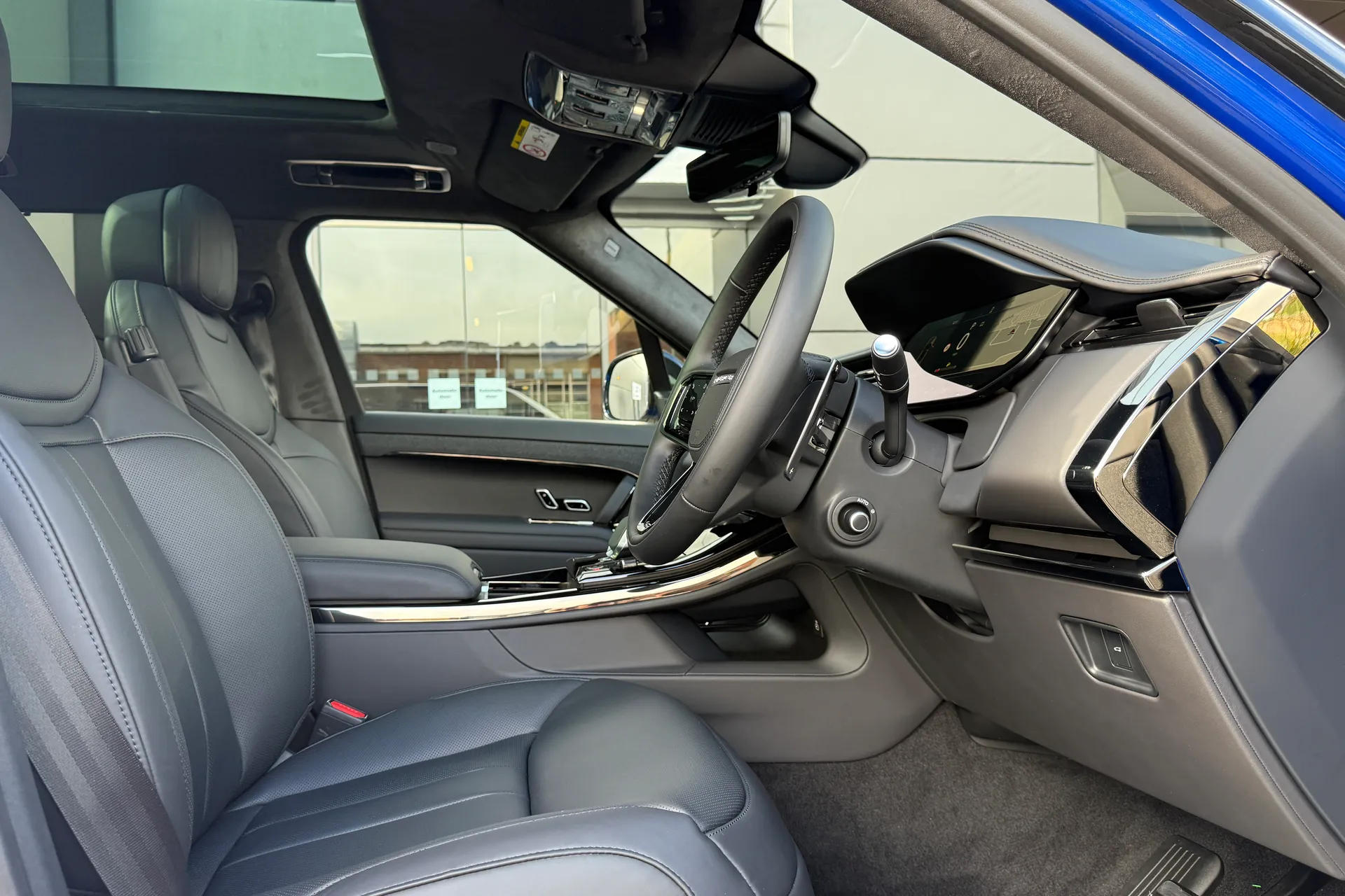 LAND ROVER RANGE ROVER SPORT thumbnail image number 38