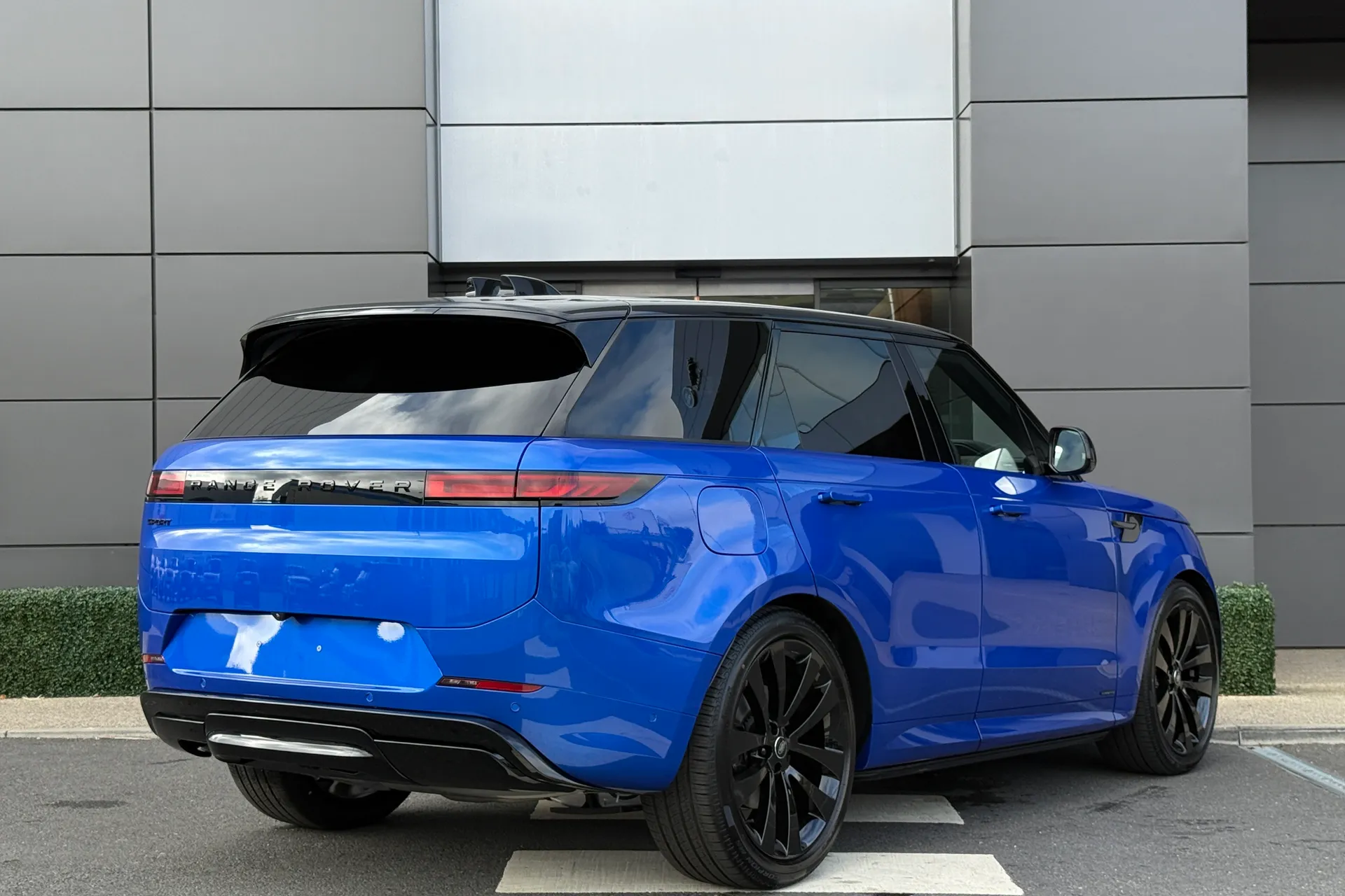 LAND ROVER RANGE ROVER SPORT thumbnail image number 11