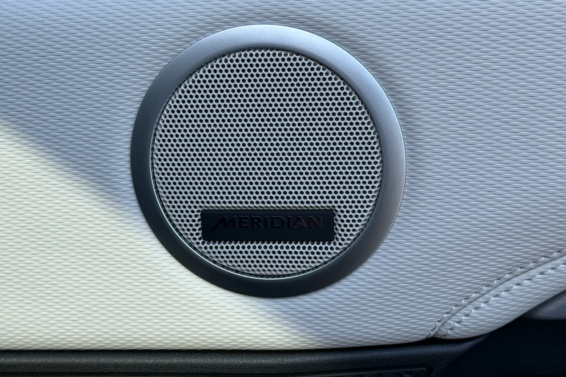 LAND ROVER DISCOVERY thumbnail image number 25