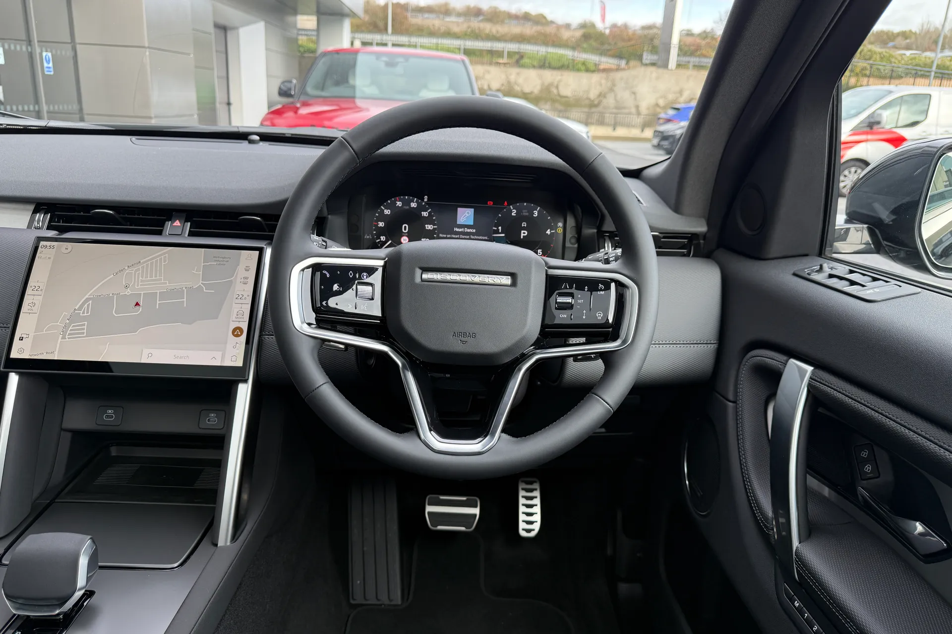 LAND ROVER DISCOVERY SPORT thumbnail image number 50