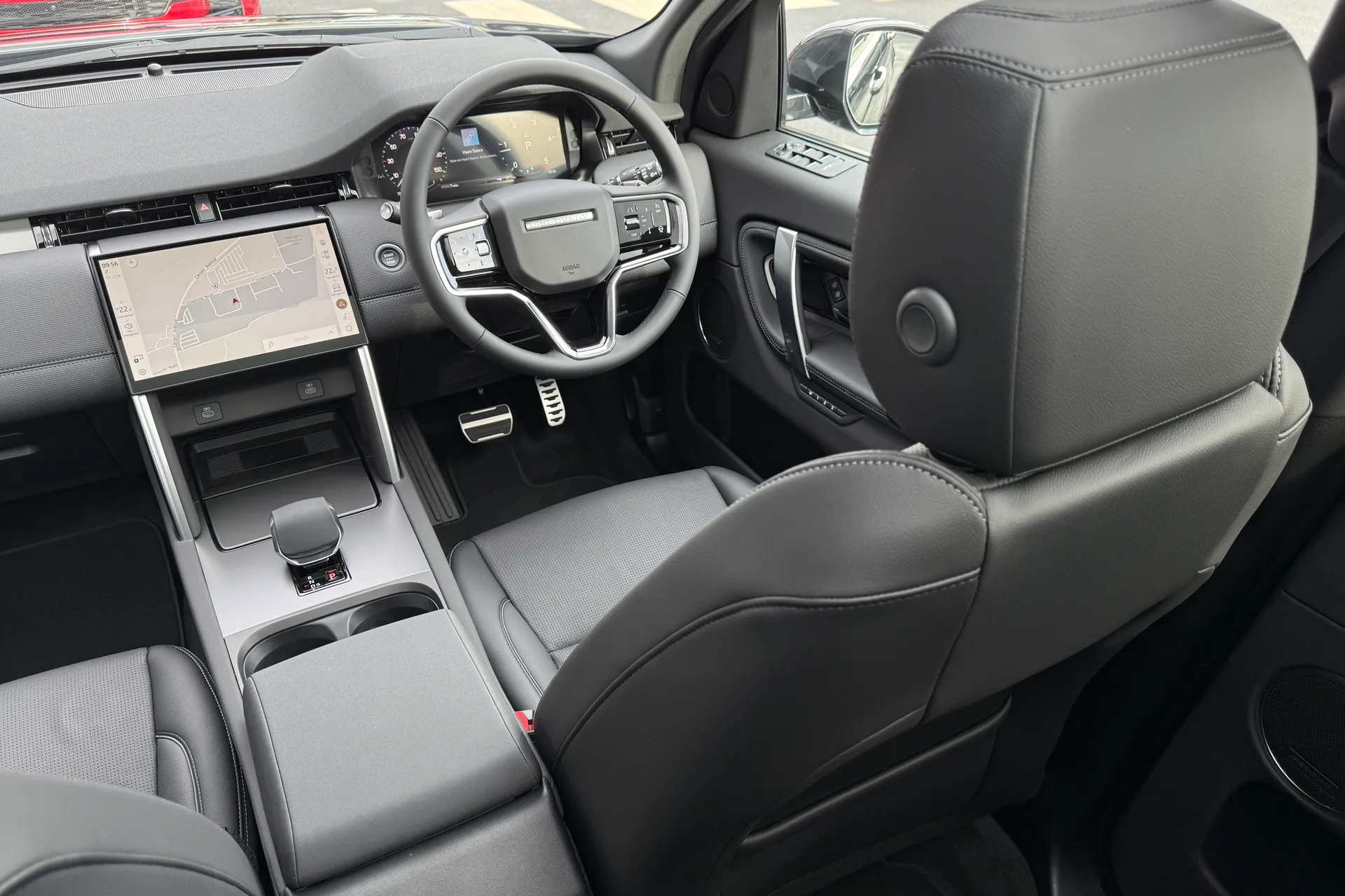 LAND ROVER DISCOVERY SPORT thumbnail image number 52