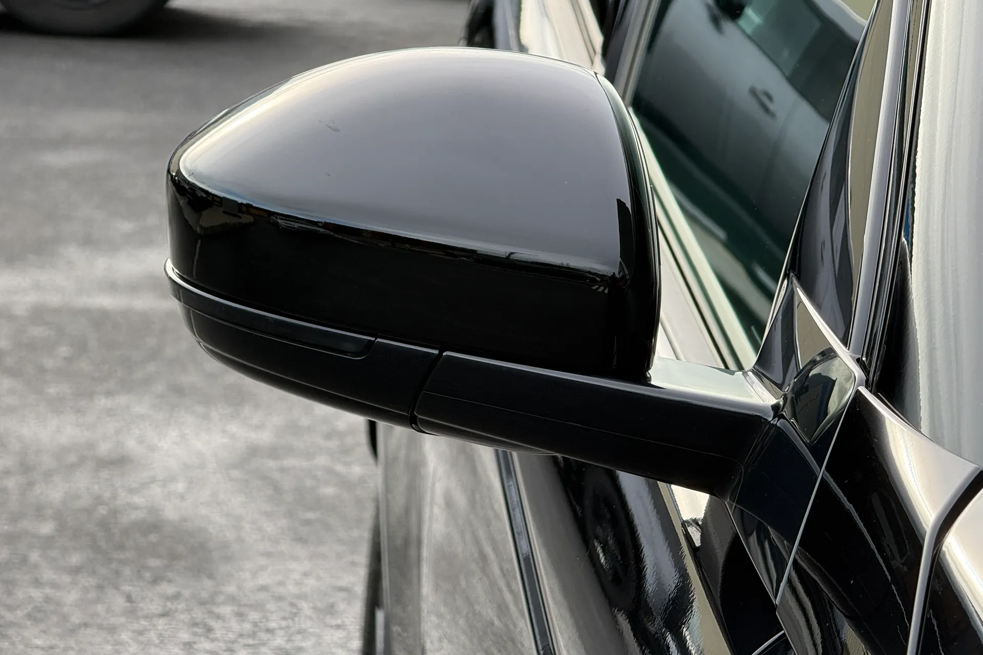 LAND ROVER DISCOVERY SPORT thumbnail image number 16