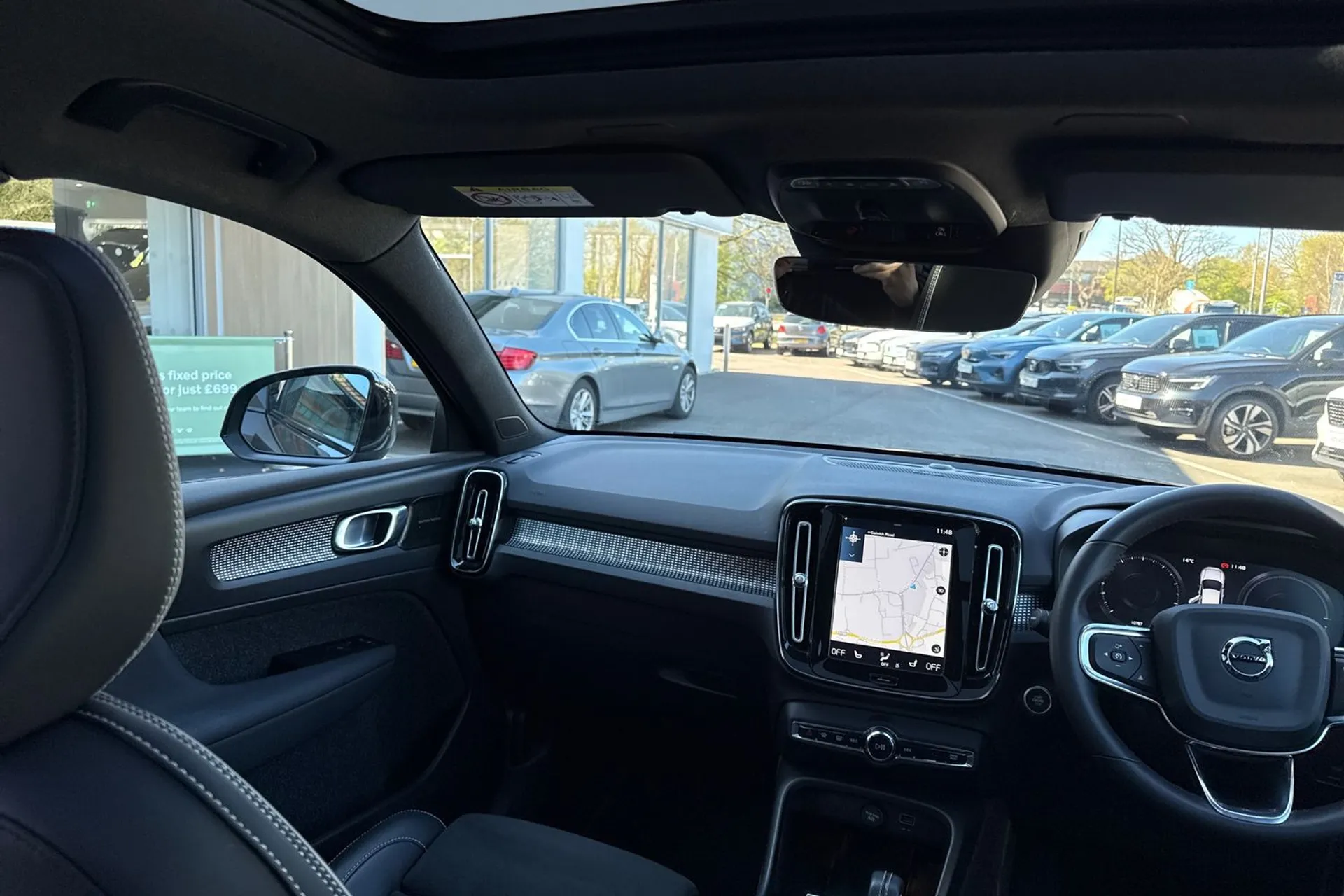 Volvo XC40 thumbnail image number 32