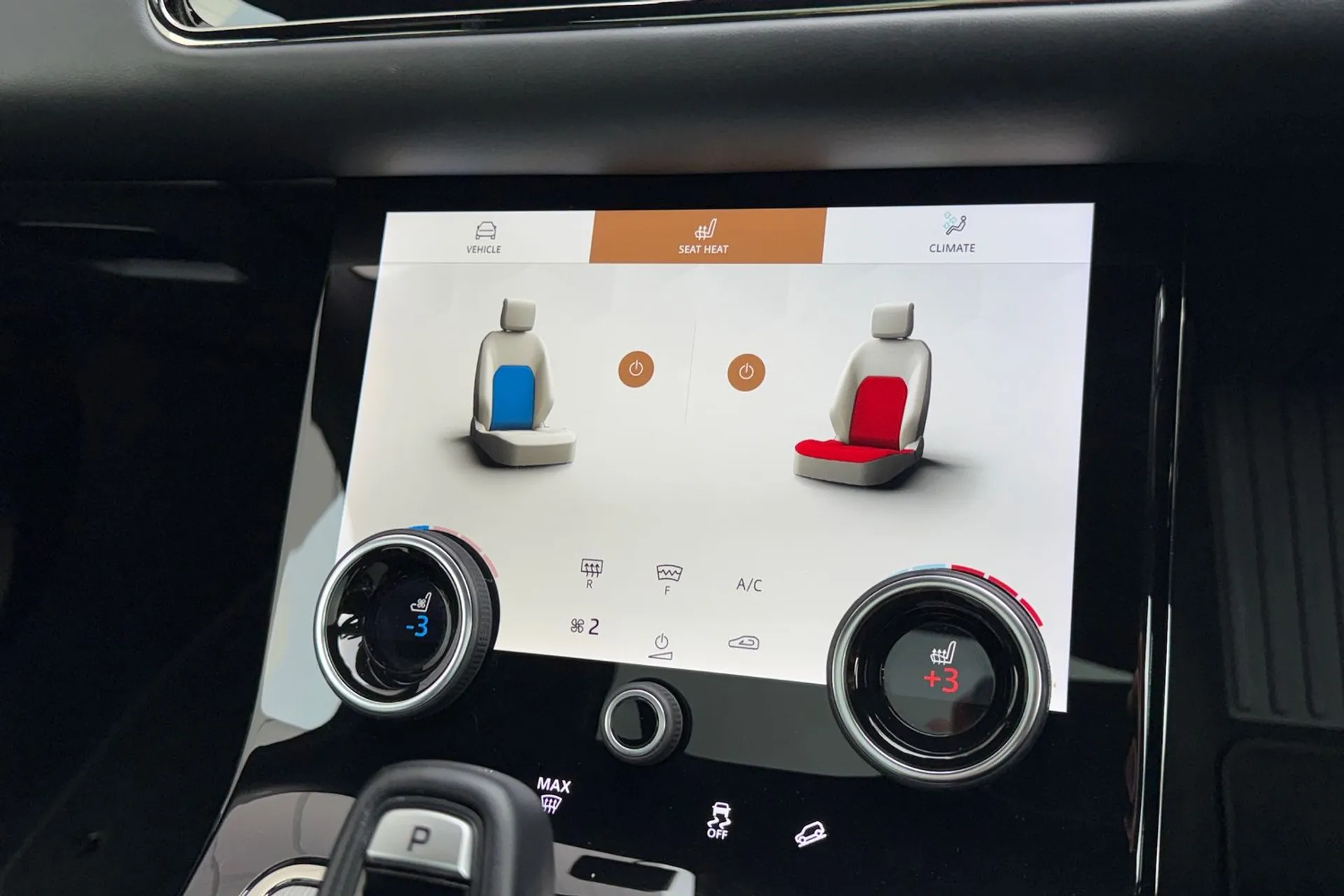 LAND ROVER RANGE ROVER EVOQUE thumbnail image number 25