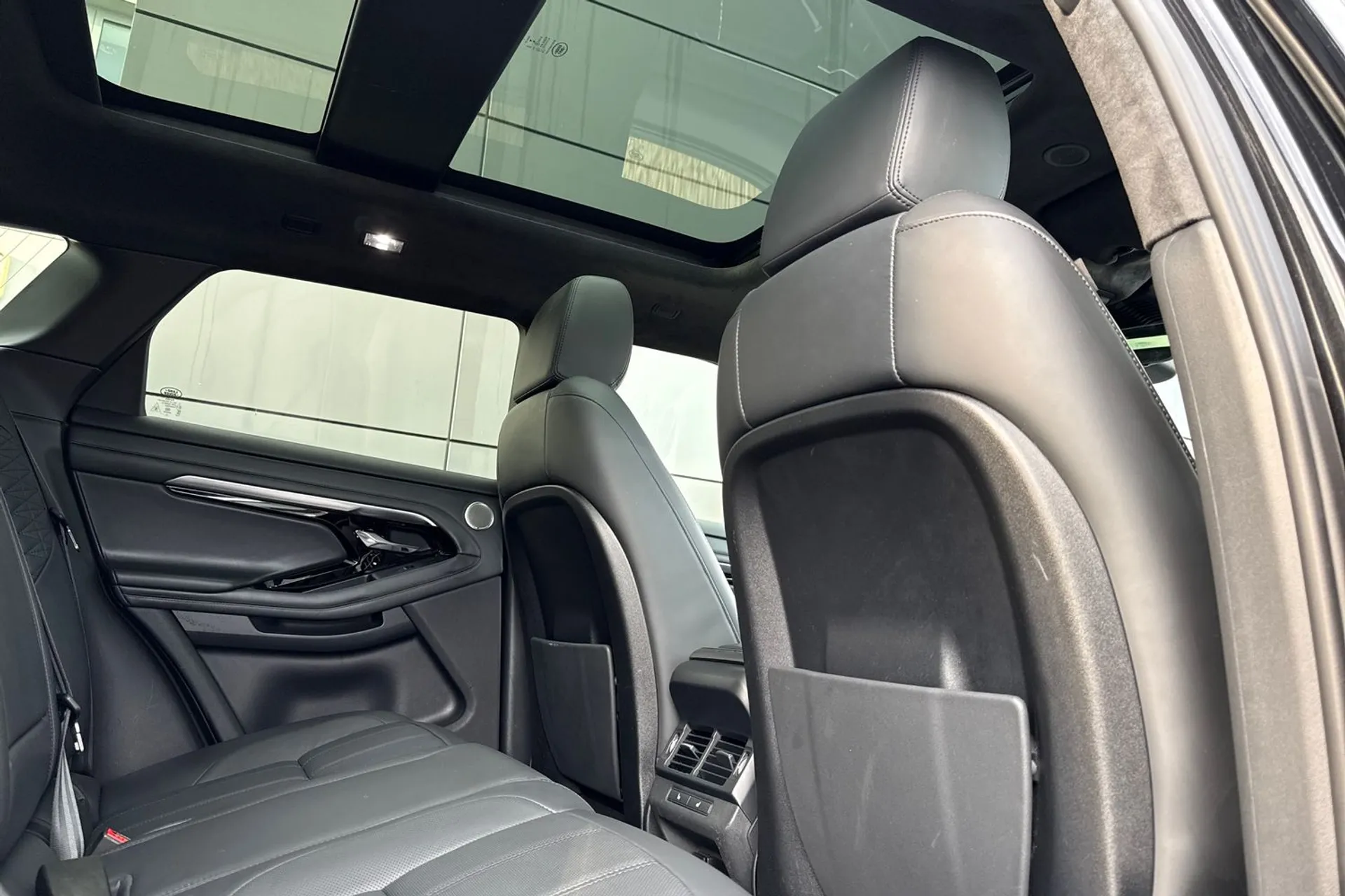 LAND ROVER RANGE ROVER EVOQUE thumbnail image number 48