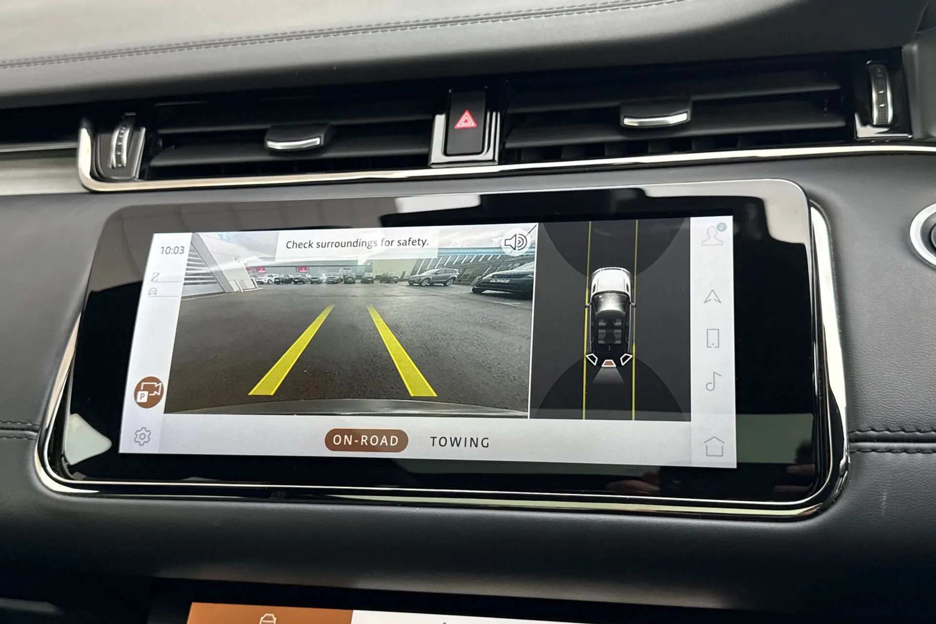 LAND ROVER RANGE ROVER EVOQUE thumbnail image number 4