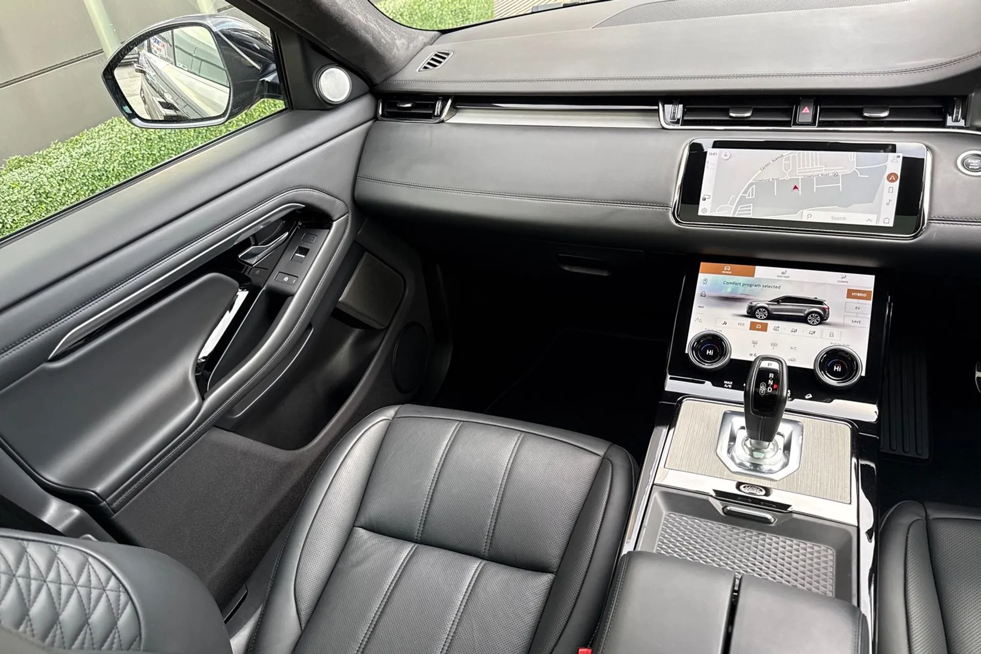 LAND ROVER RANGE ROVER EVOQUE thumbnail image number 52