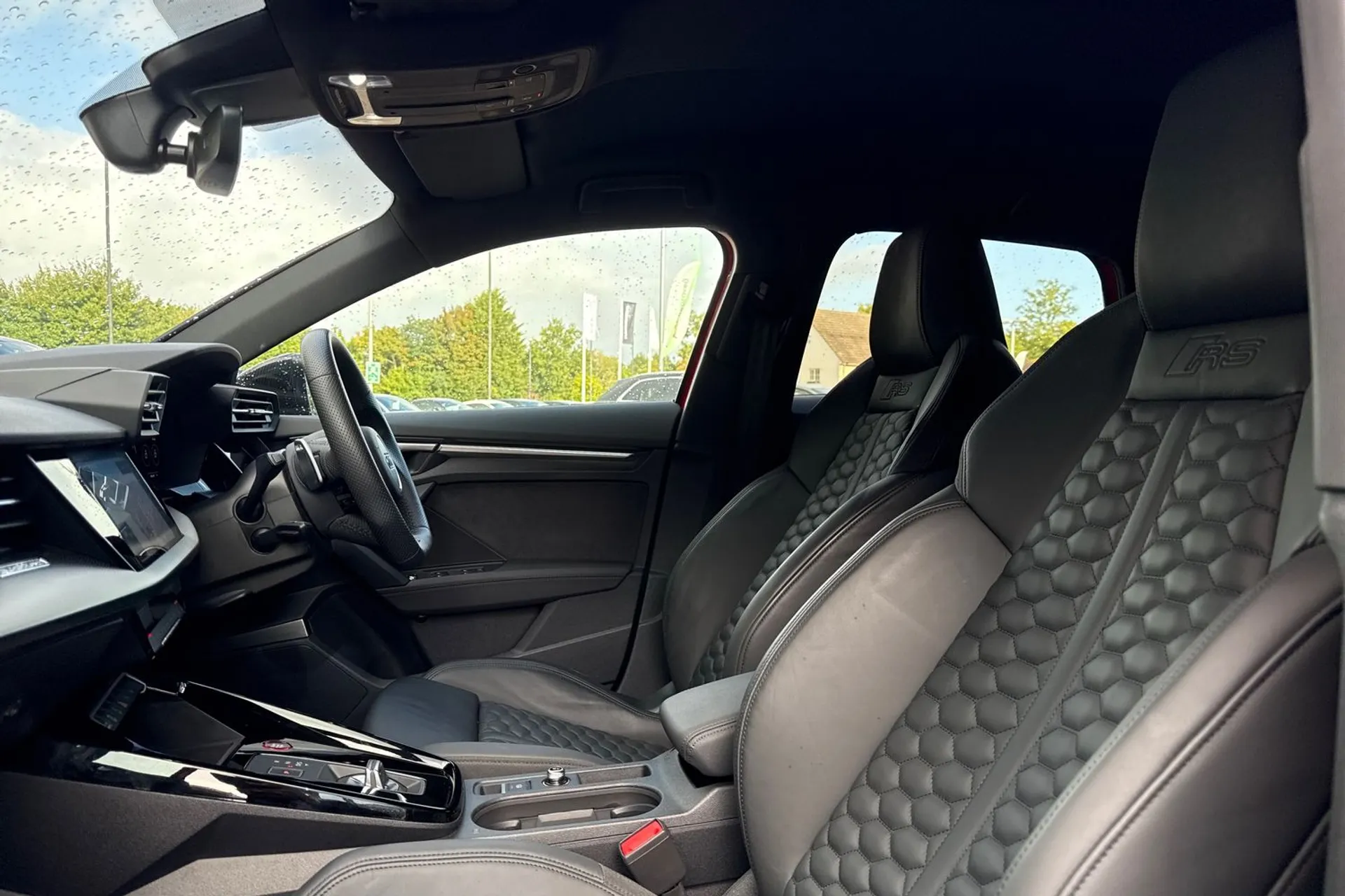 Audi RS3 thumbnail image number 19