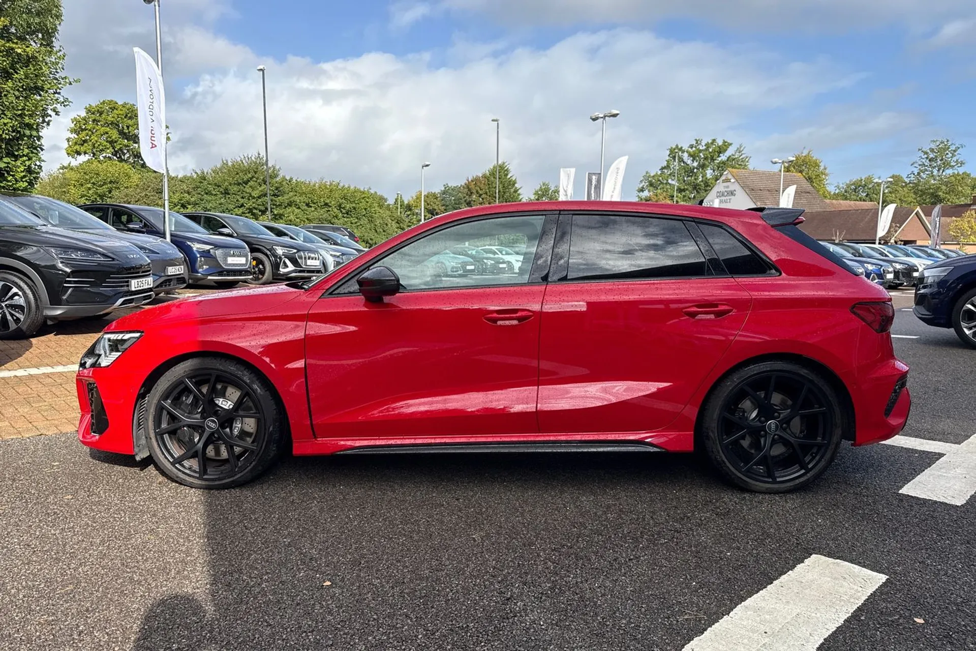 Audi RS3 thumbnail image number 15