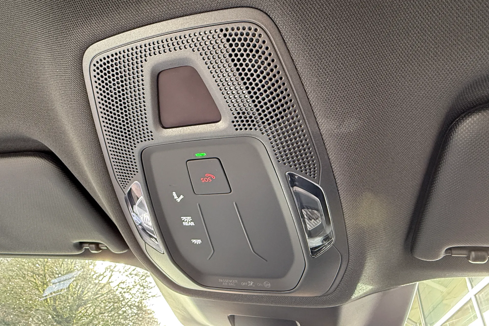 Audi A6 thumbnail image number 24