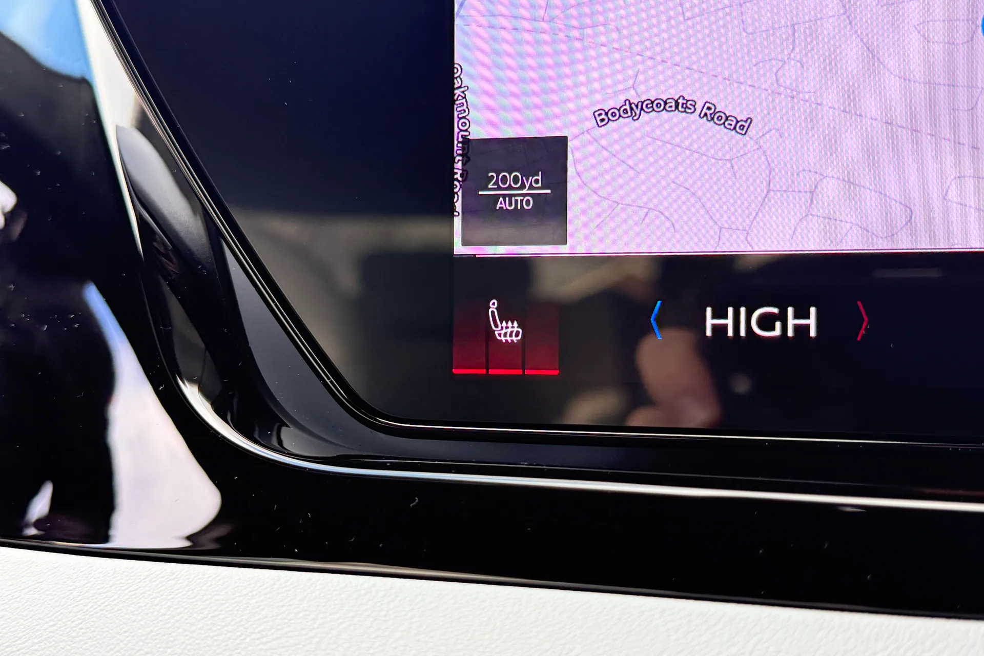 Audi A6 thumbnail image number 6