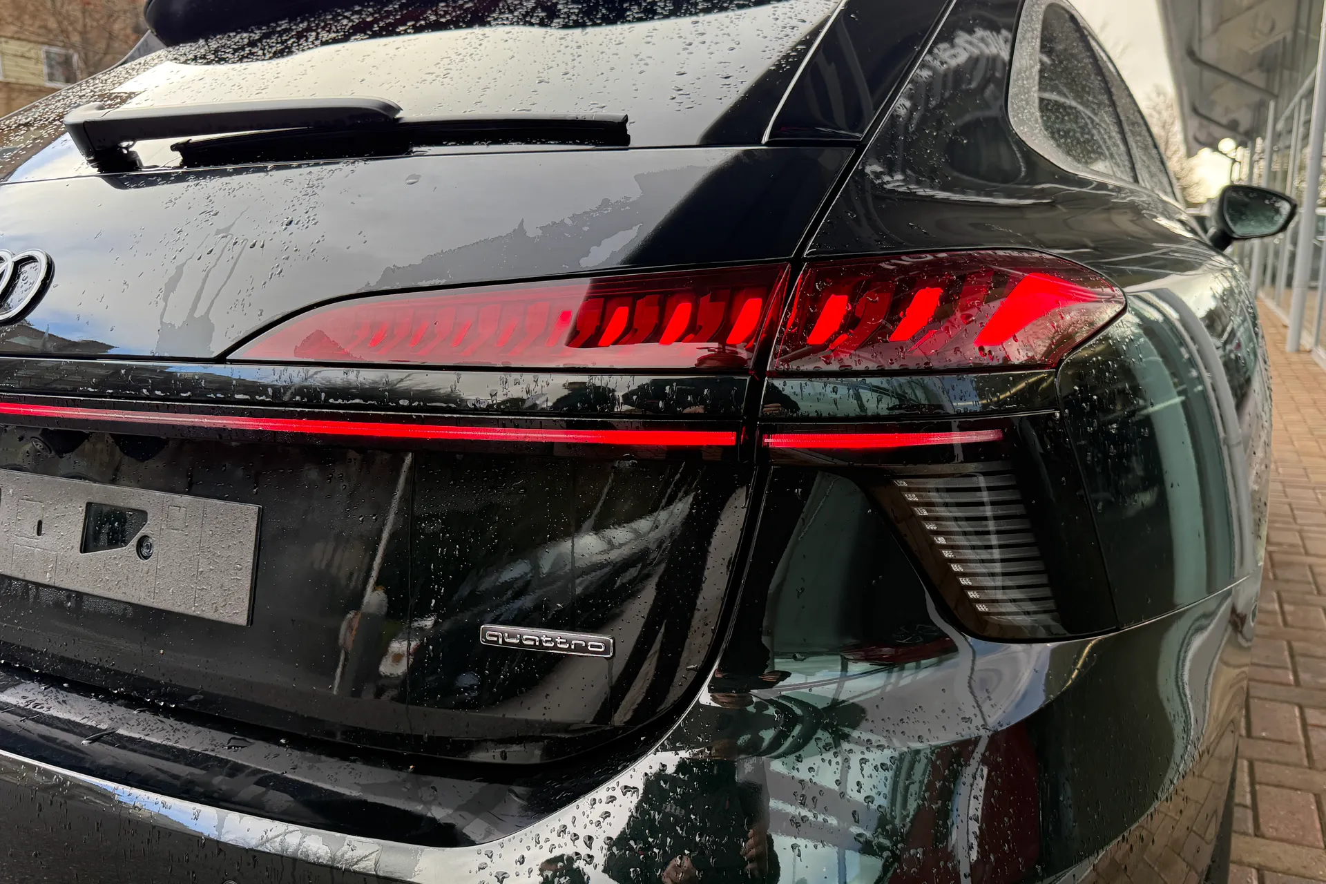 Audi A6 thumbnail image number 33