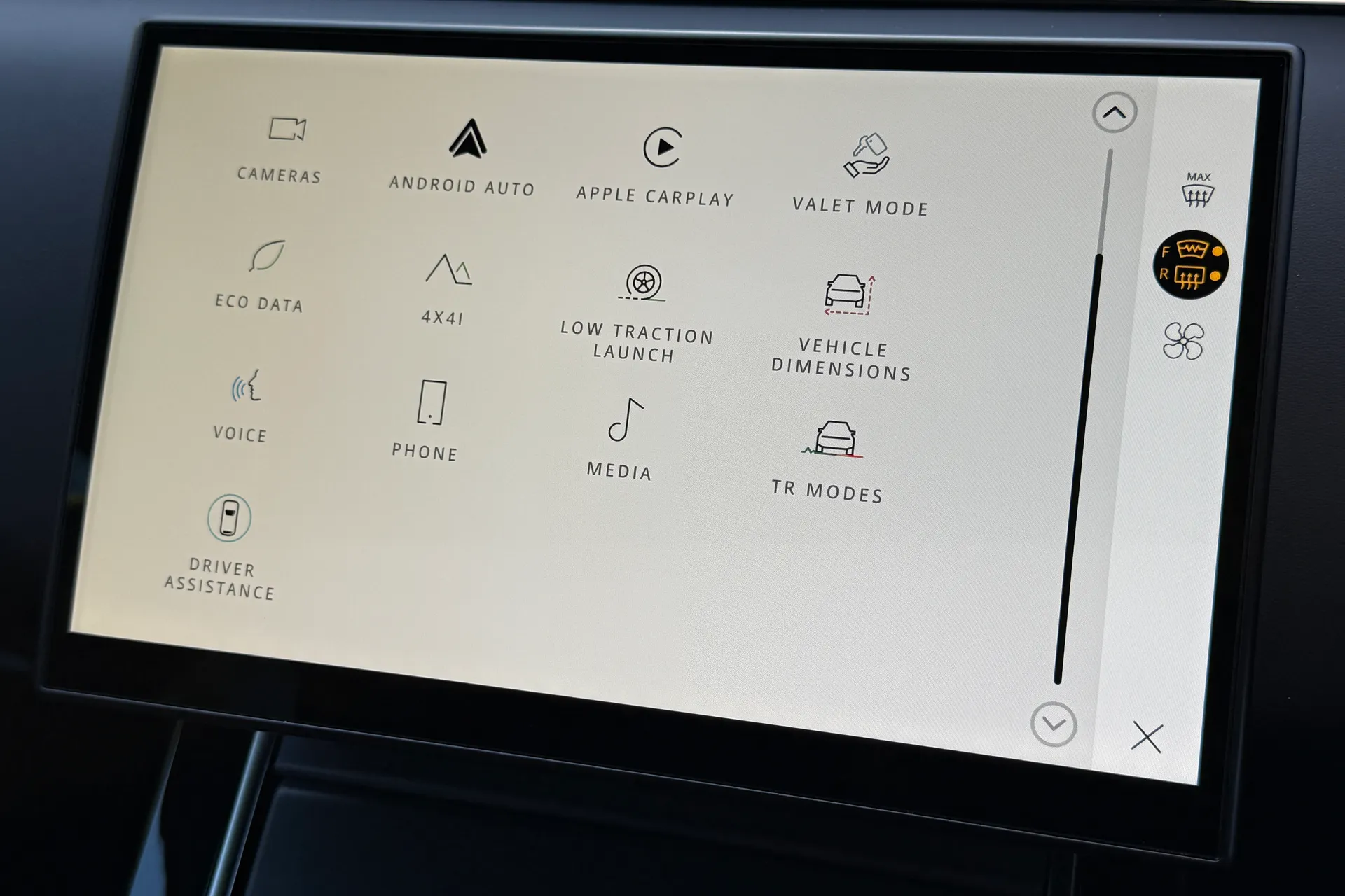 LAND ROVER RANGE ROVER EVOQUE thumbnail image number 31