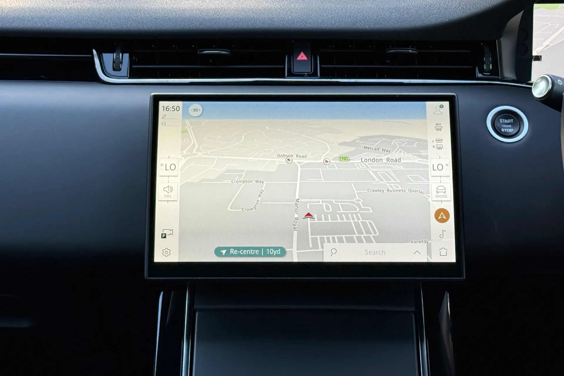 LAND ROVER RANGE ROVER EVOQUE thumbnail image number 23